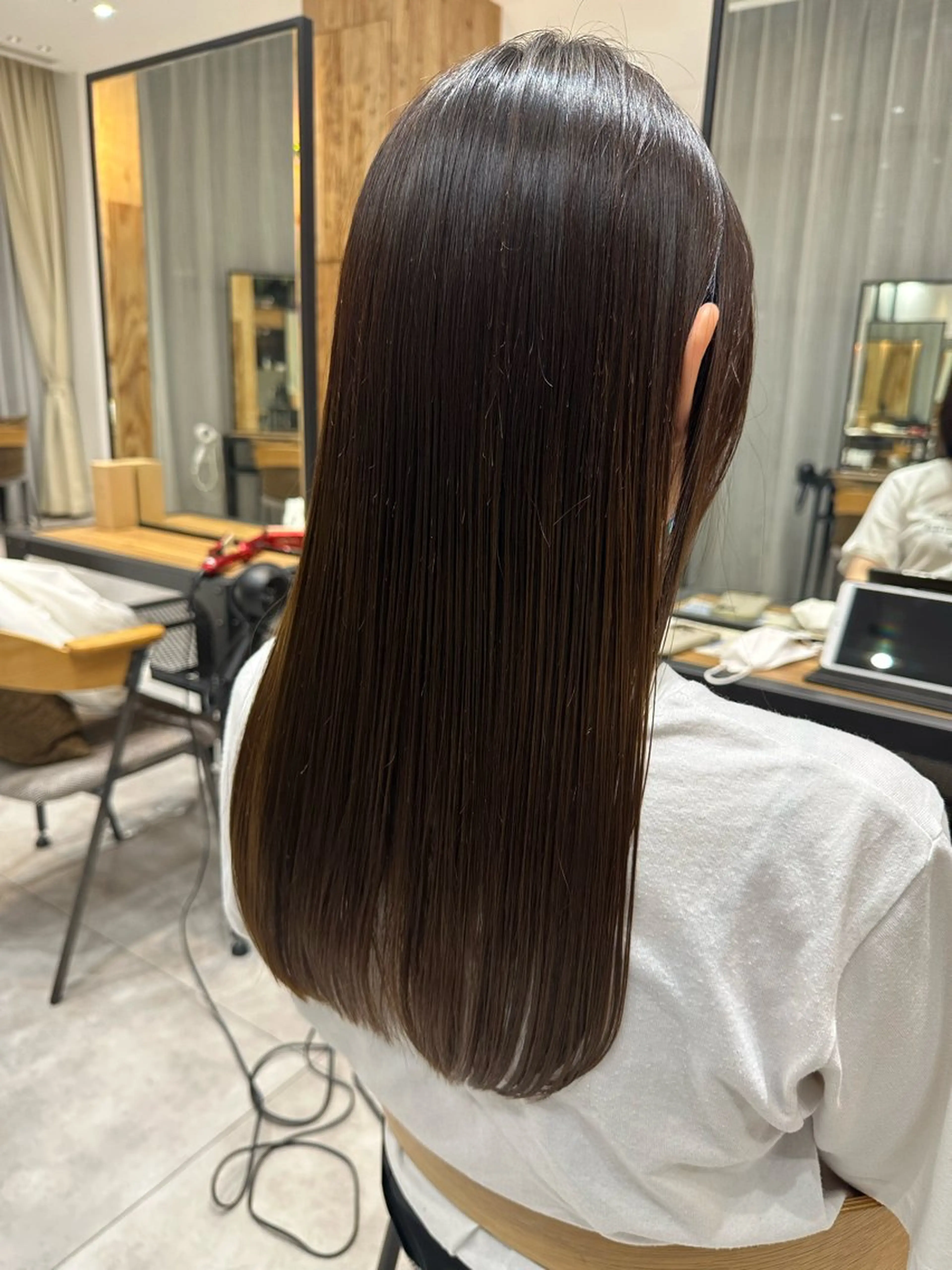 ロング パーマ ヘアアレンジ カット 縮毛矯正 トリートメント 似合わせ/透明感 カラー/豊中/かこのヘアスタイル