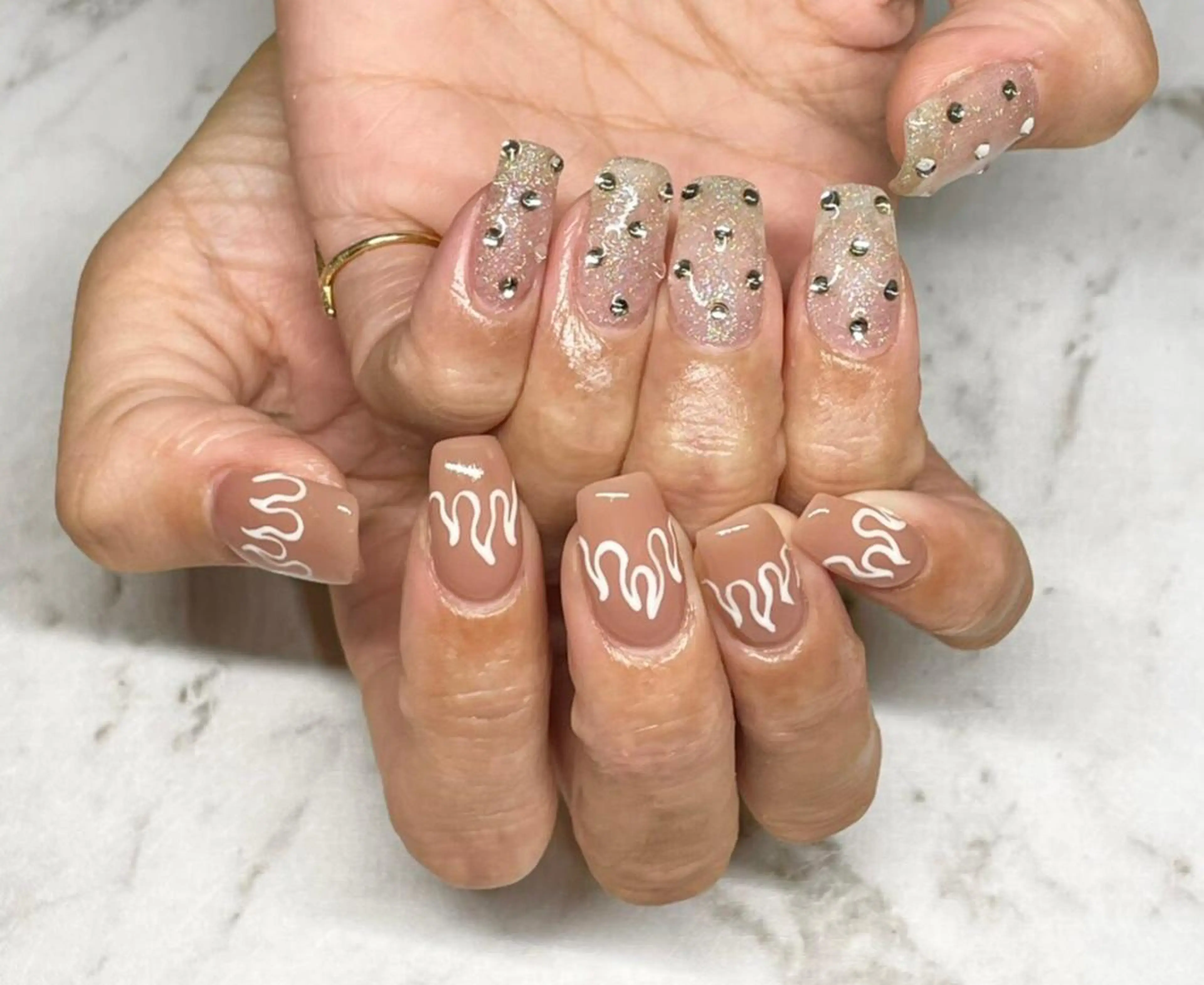 ネイル amour 平塚店のネイルデザイン