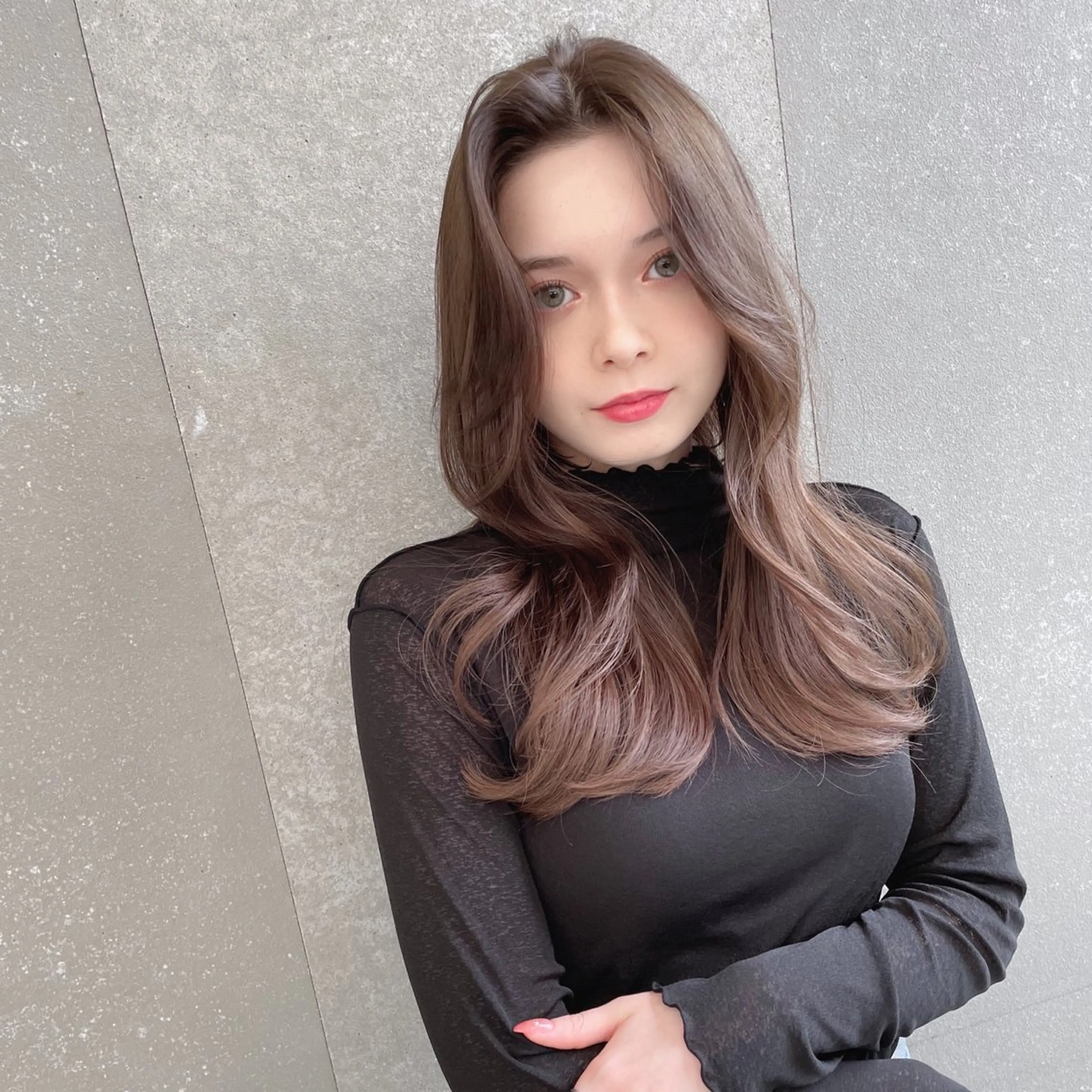 ロング カット ヘアカラー トリートメント 山本翔一郎 韓国顔周りレイヤーのヘアスタイル