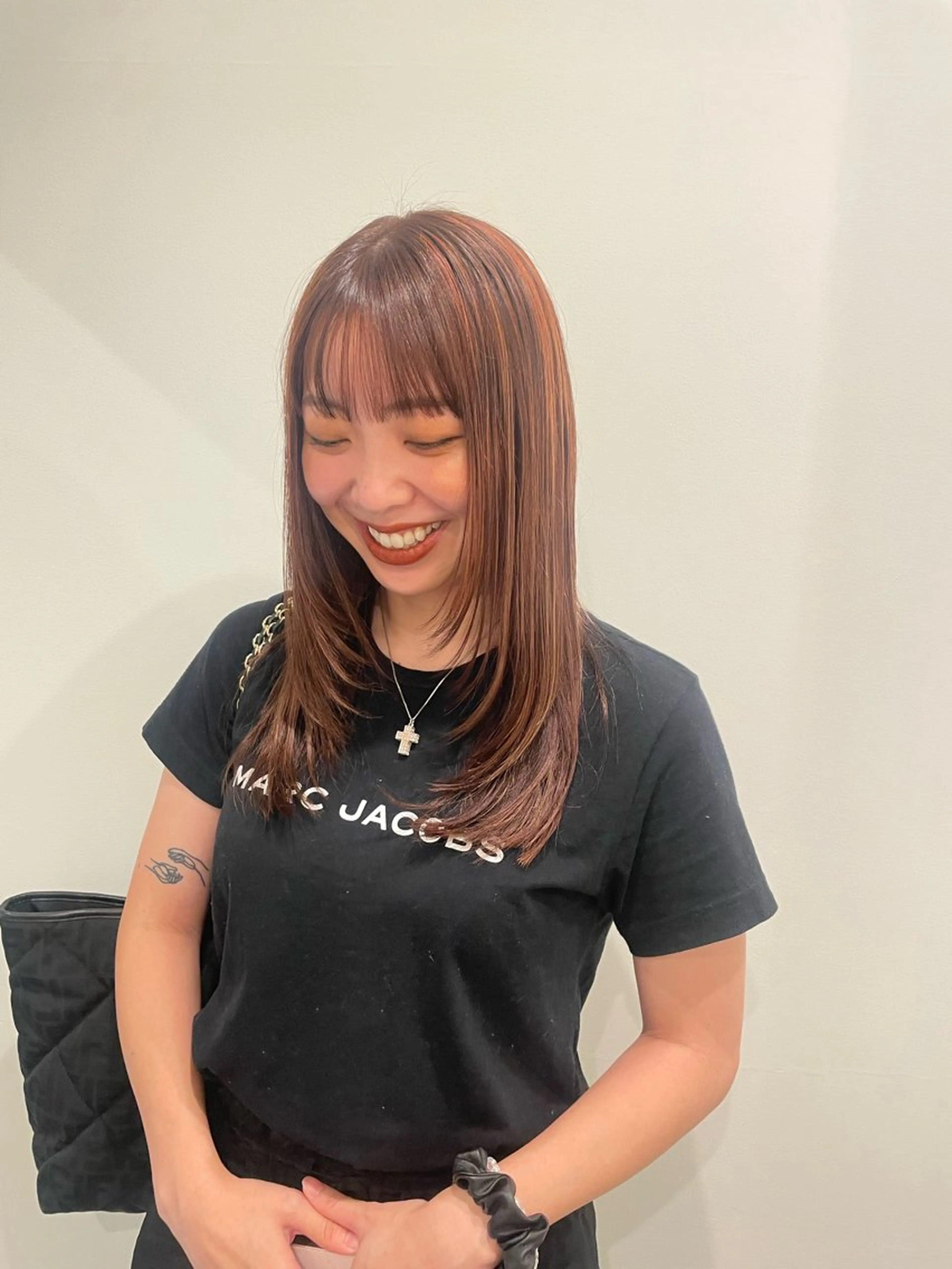 ロング カラー ブラウンカラー ハイライトカラー オレンジ オレンジブラウン ハイライト ヘアカラー 渋谷 留菜のヘアスタイル