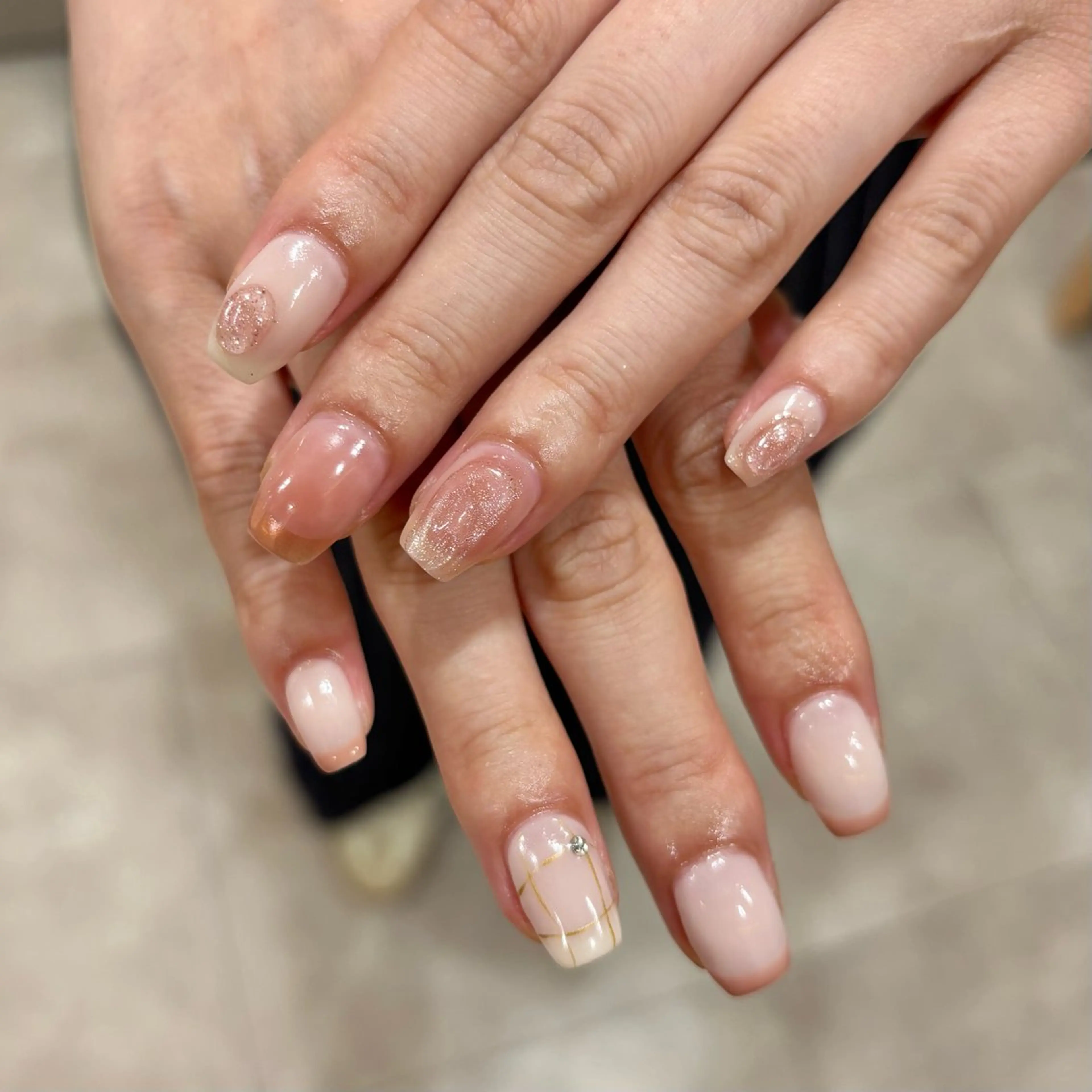 ネイル ミラーネイル 4月分受付中 ♡narumiのネイルデザイン