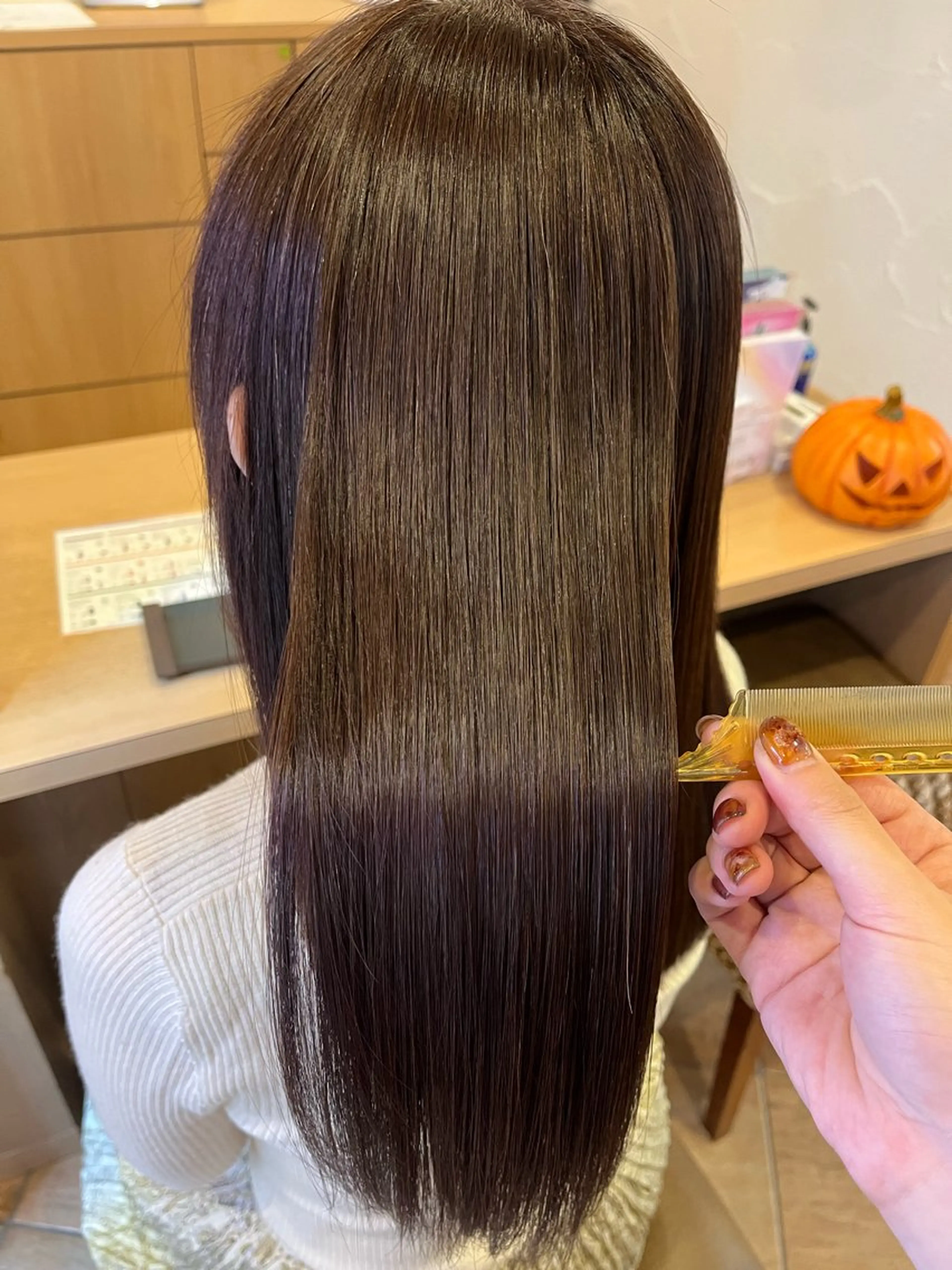 セミロング 髪質改善 カット 縮毛矯正 西田 早輝子🍊のヘアスタイル