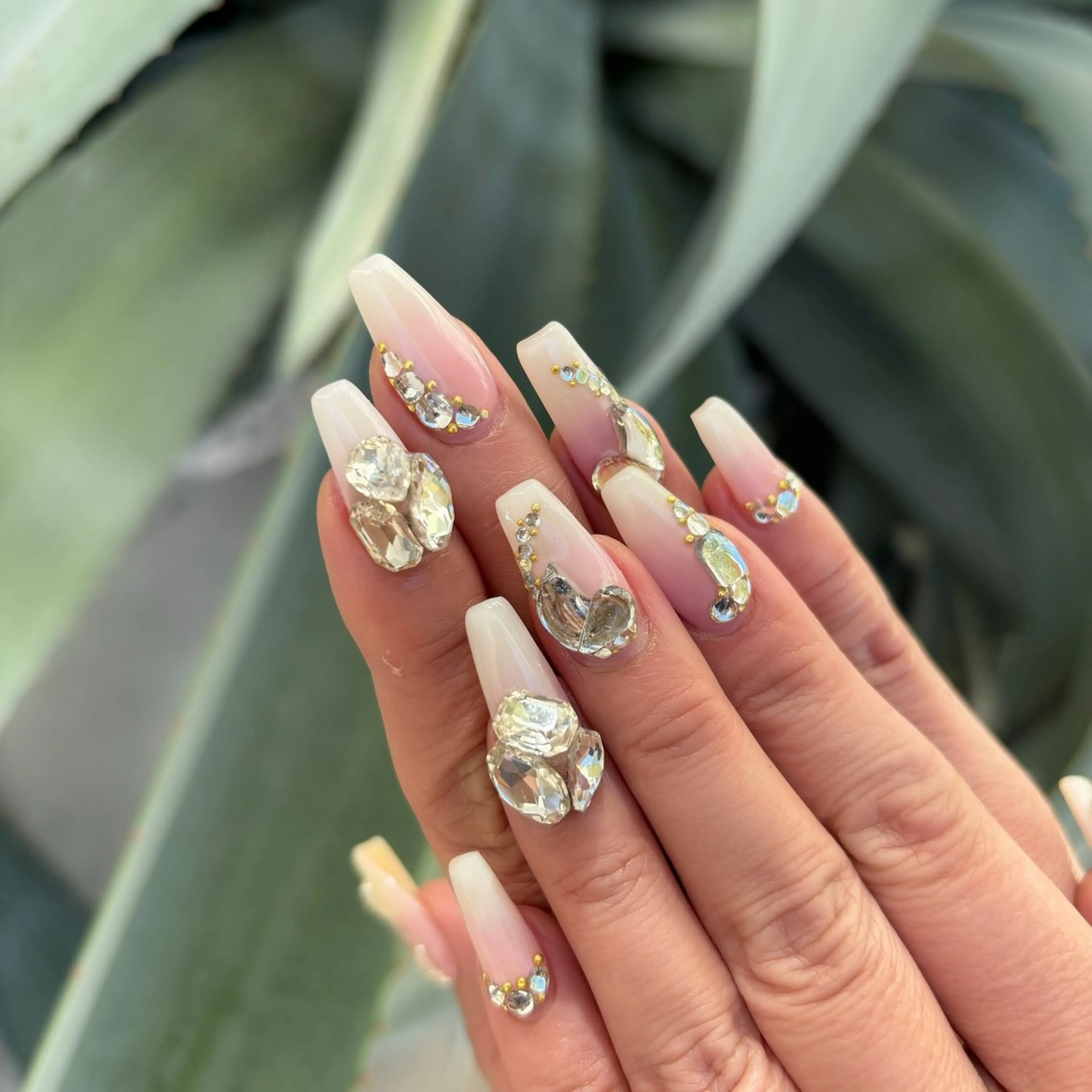 ネイル es nailのネイルデザイン