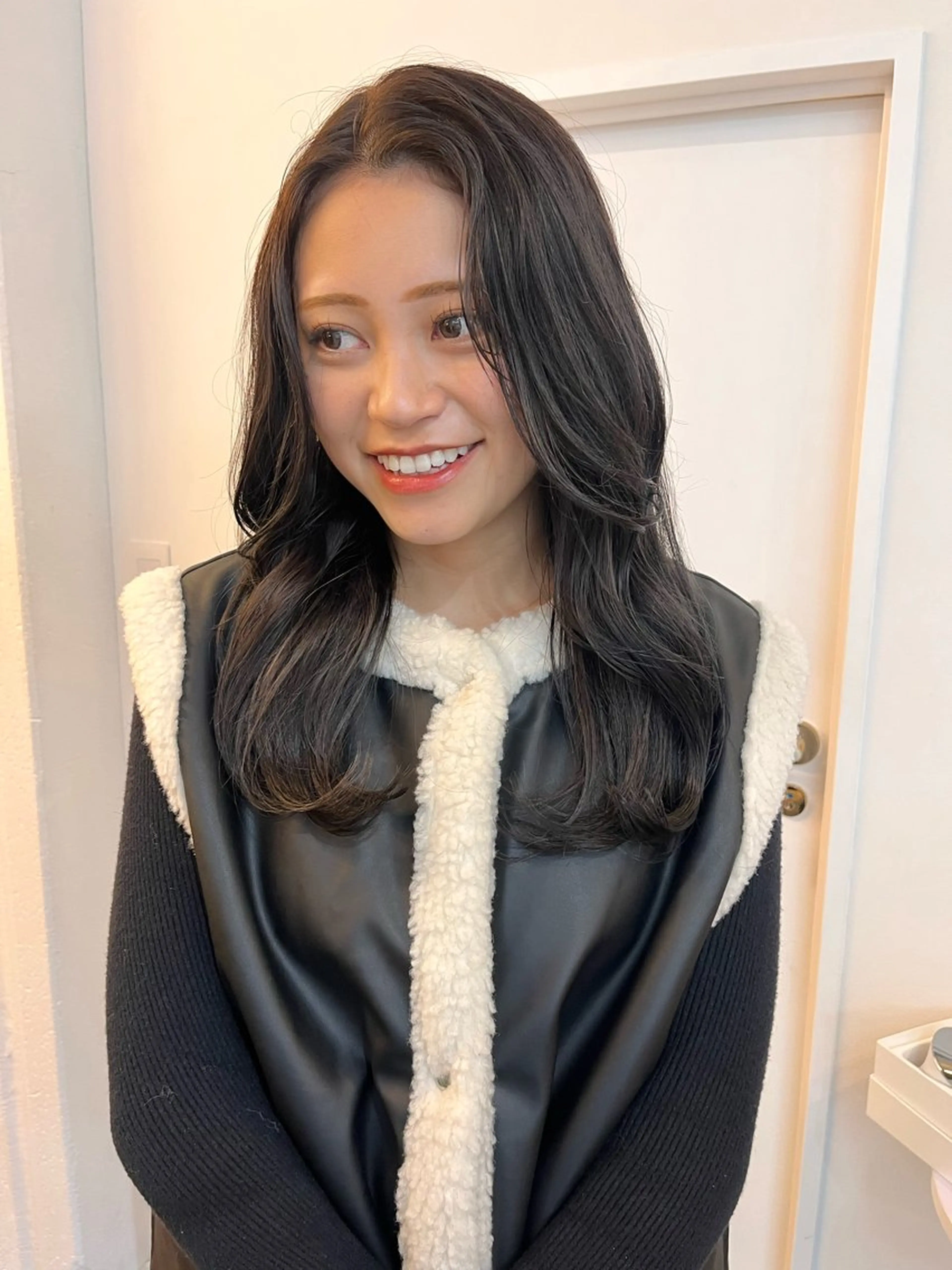 【 29日限定⭐️】 透明感カラー ＋ 髪質再生バイカルテ5stepトリートメントの写真