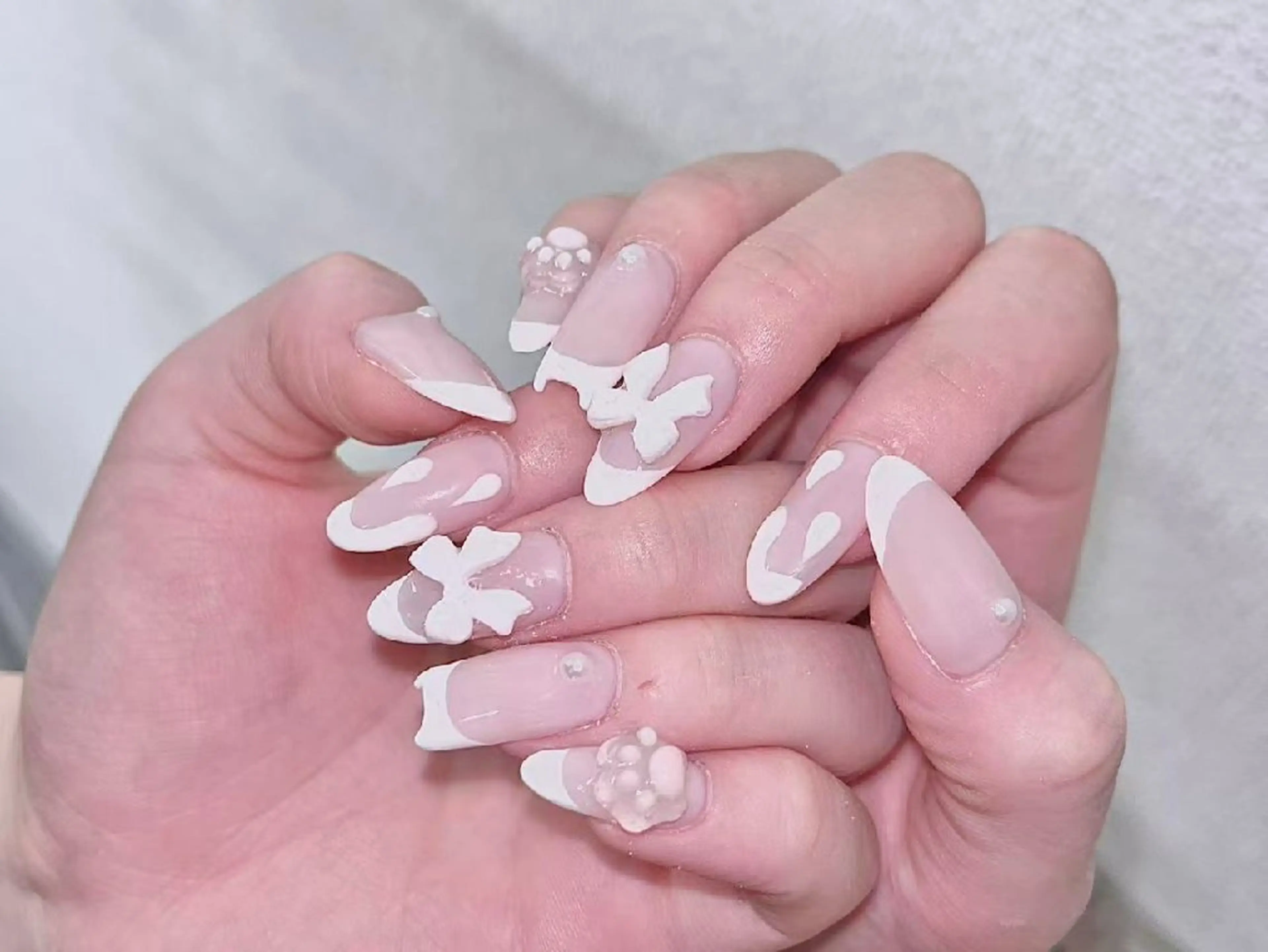 ネイル グロー ネイルのネイルデザイン