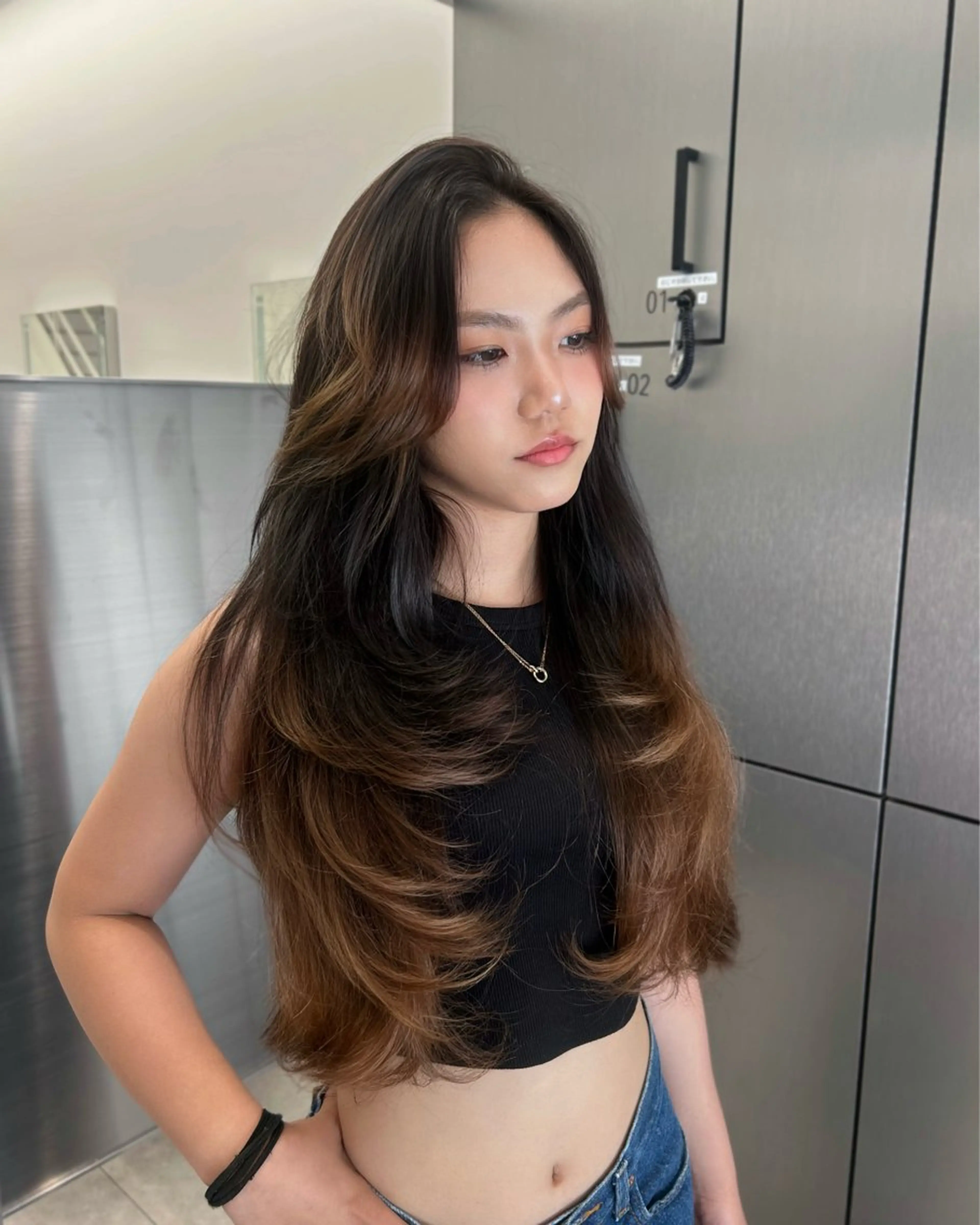 ロング レイヤーカット カット ヘアカラー 大人レイヤー/艶美髪 🇺🇸TOMONAのヘアスタイル