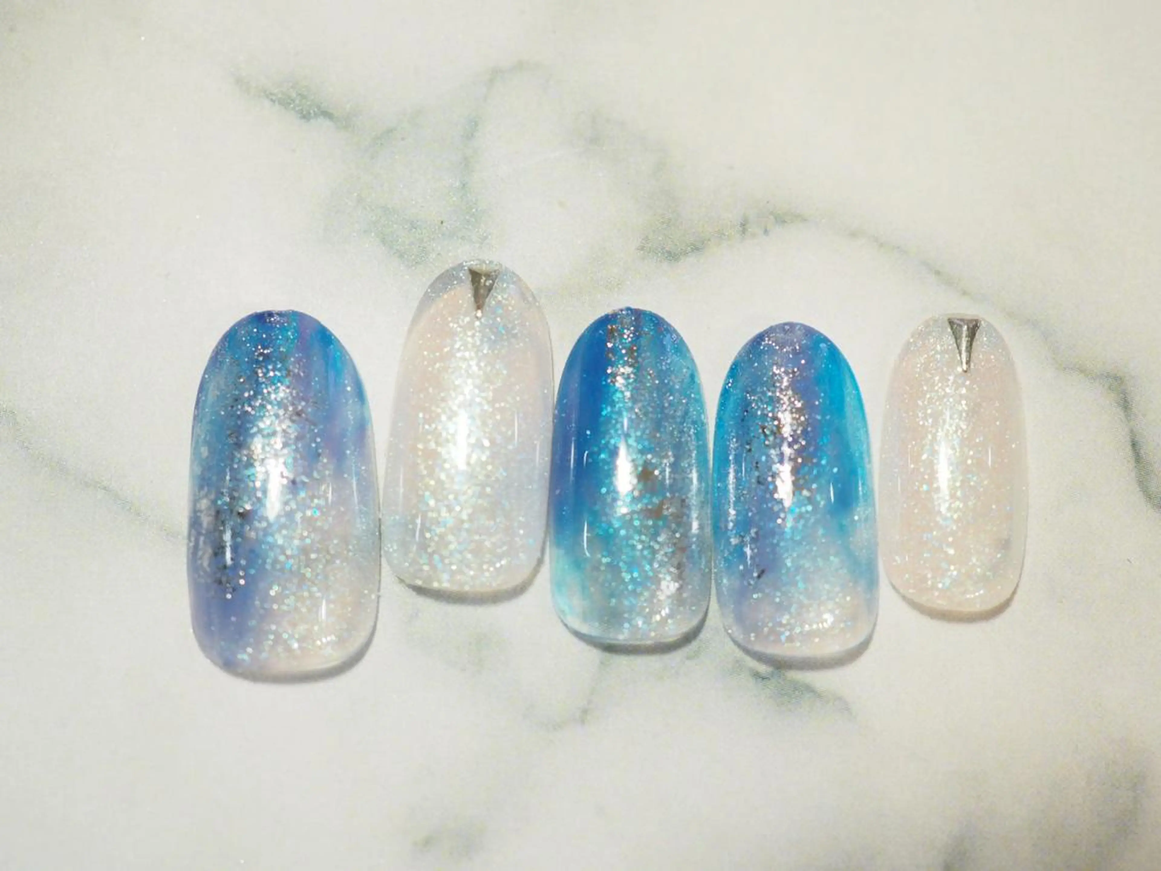 ネイル トップネイリスト Ribbon立川店のネイルデザイン