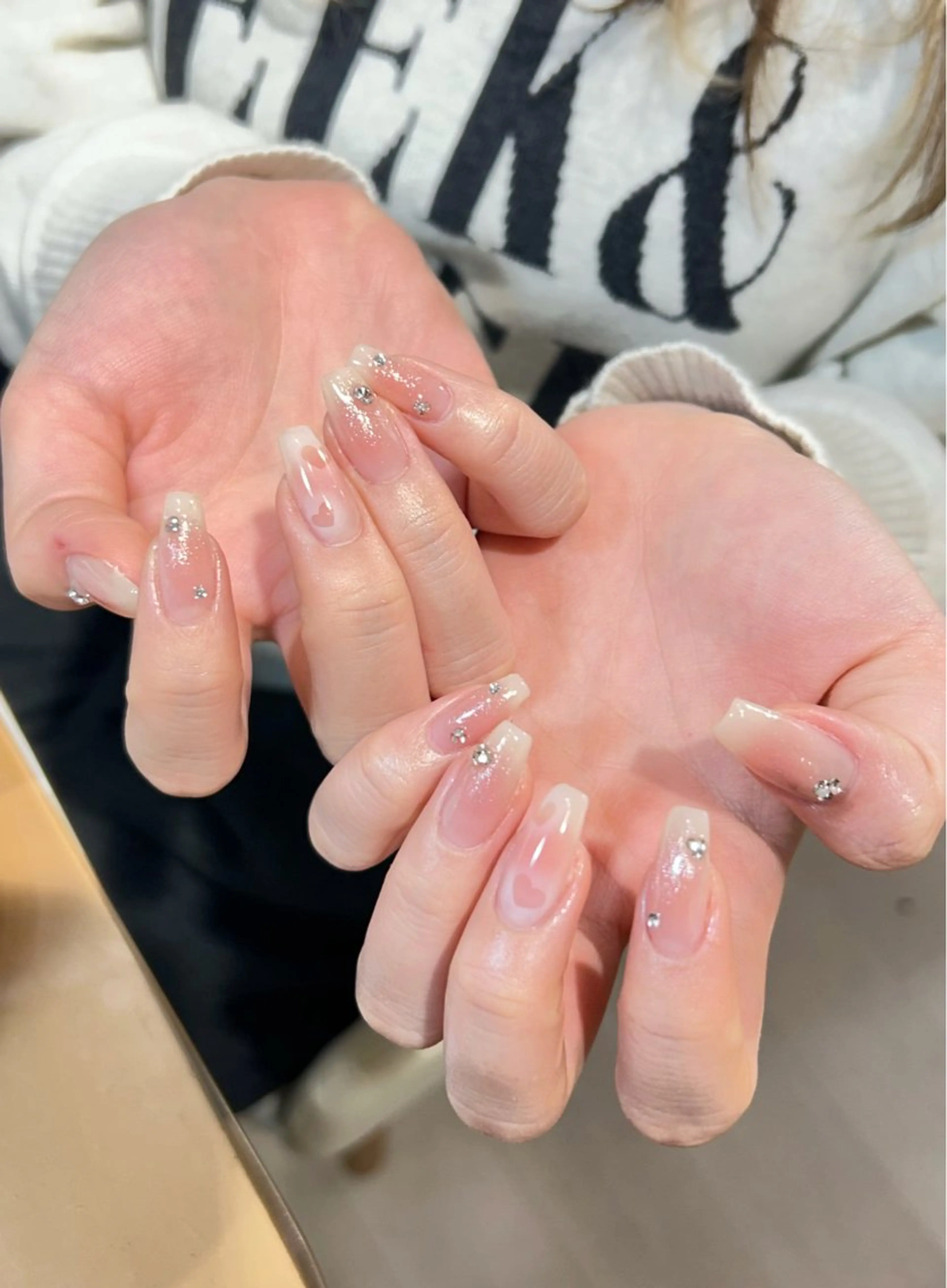 ネイル ハンドネイル ハンドケア 🦋Yumi Nail🦋Momoのネイルデザイン