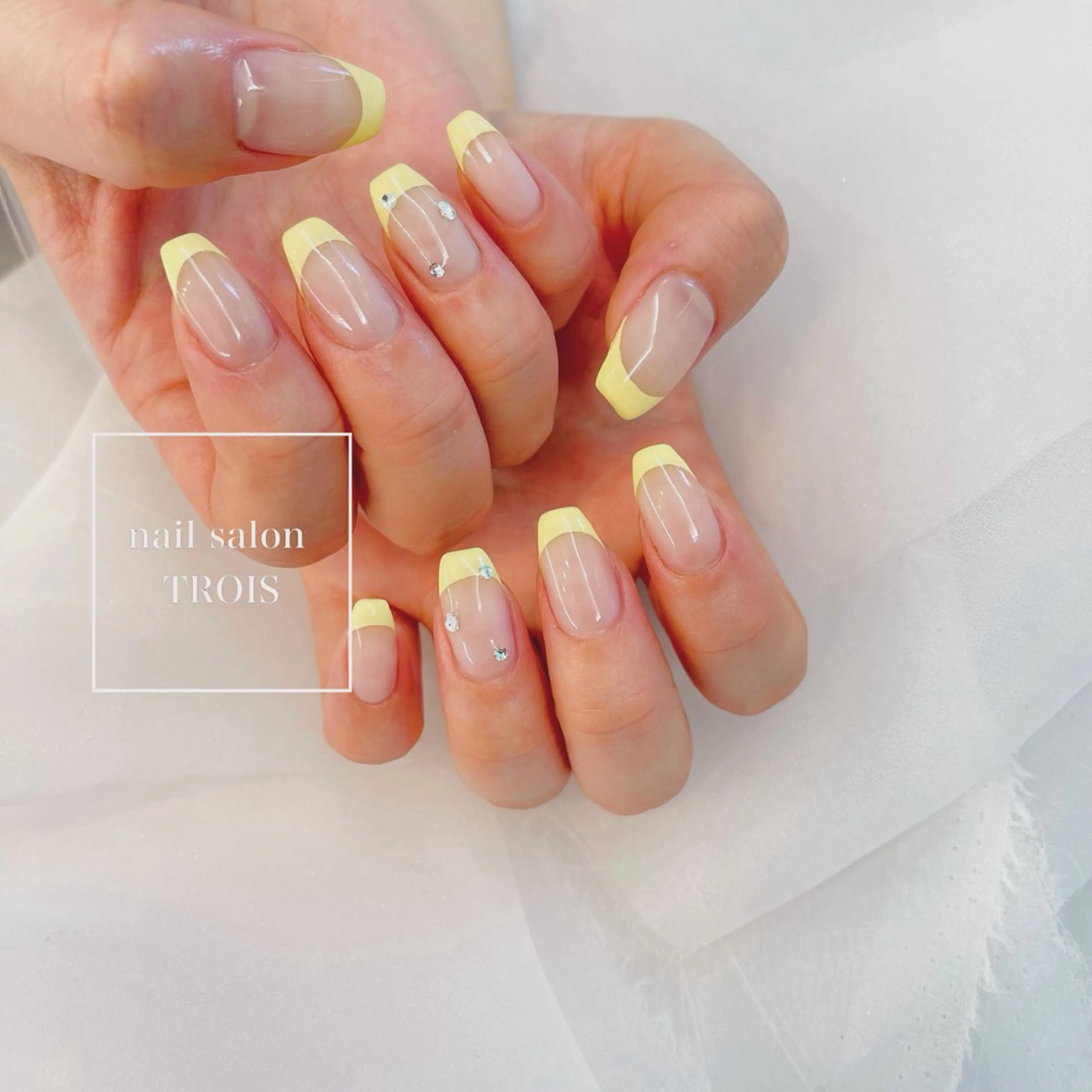 ネイル フレンチネイル Nail &eye TROISのネイルデザイン