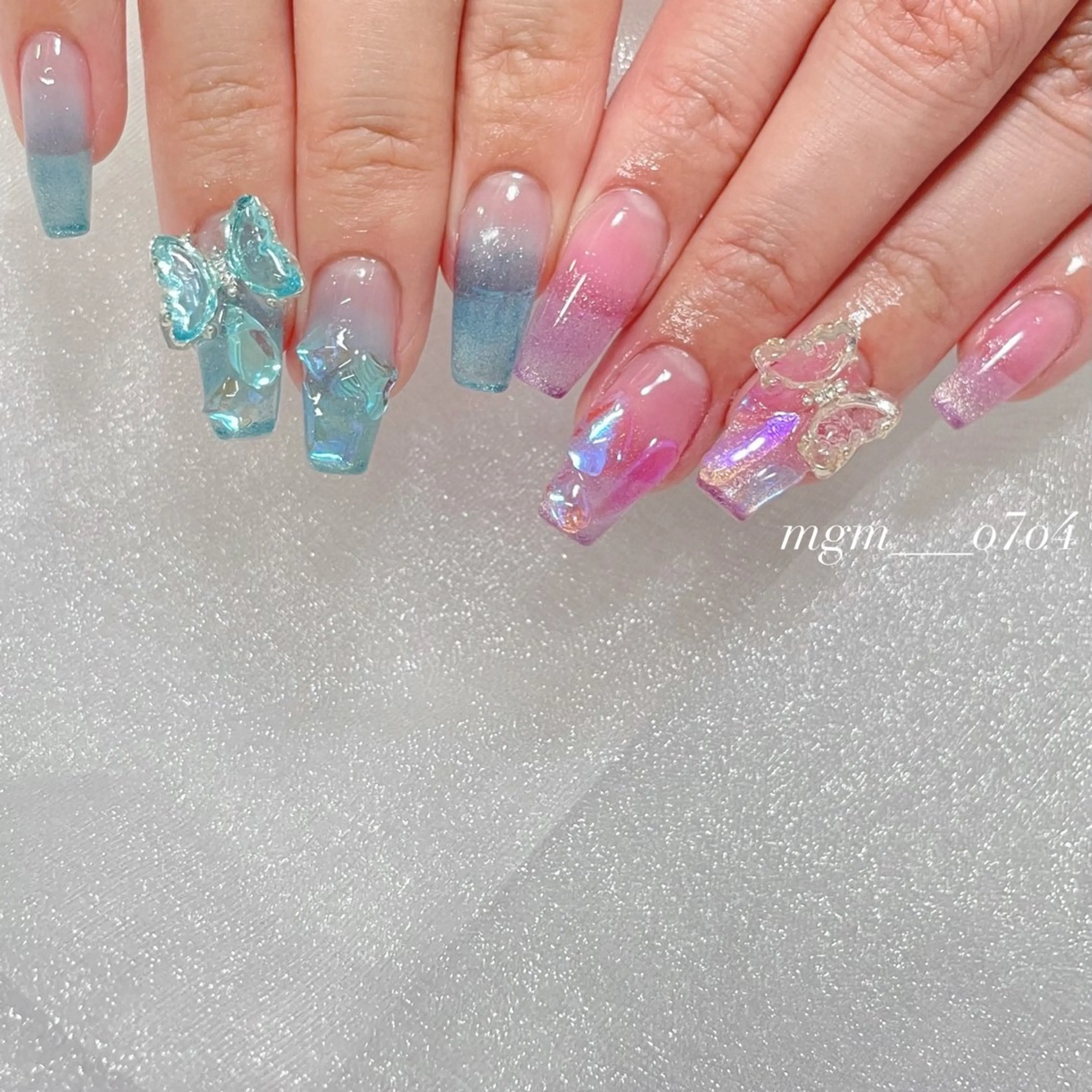 ネイル ハンドネイル ハンドケア MoON...❤︎ MeGuのネイルデザイン