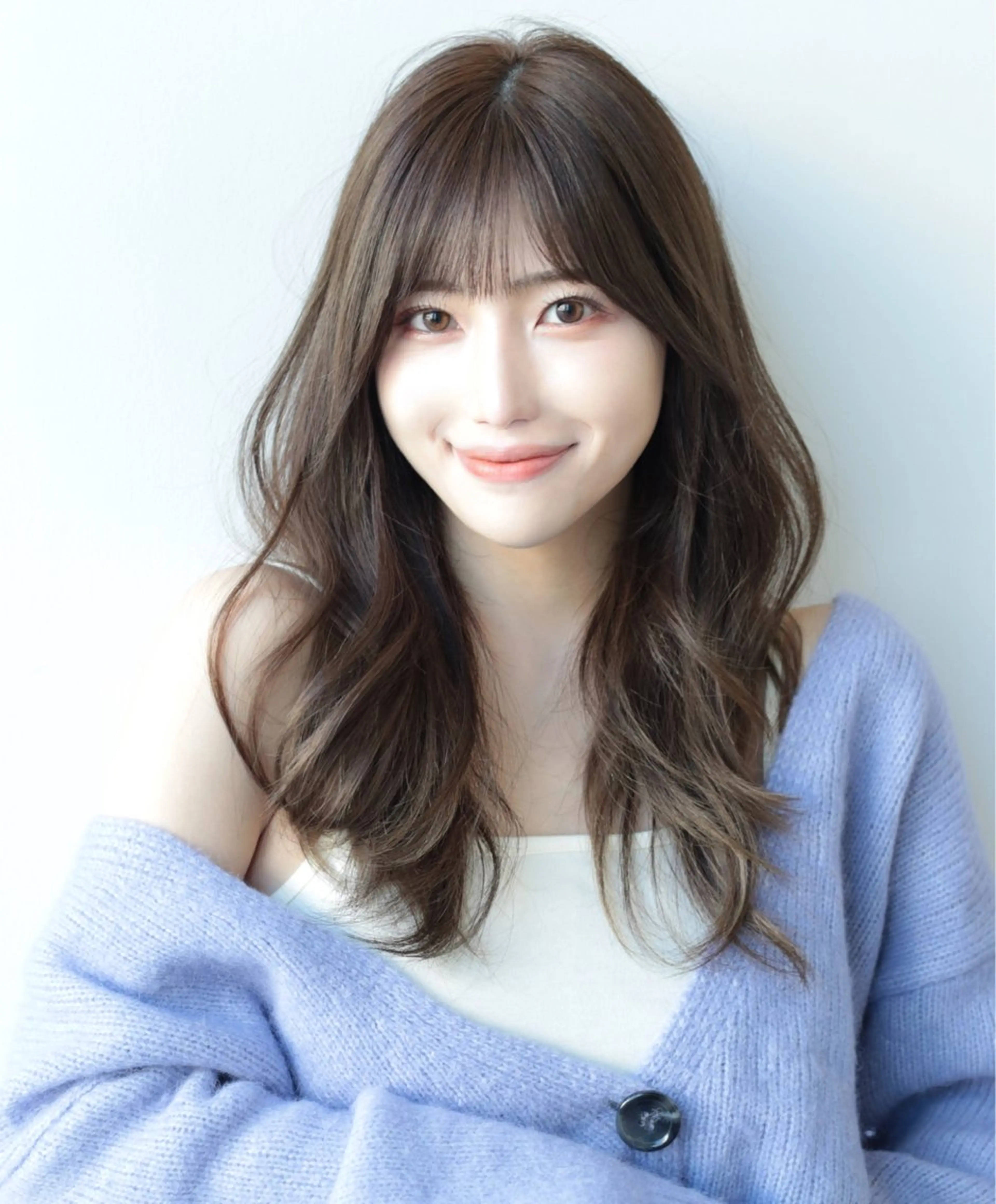 ロング AFLOAT TOKYOのヘアスタイル