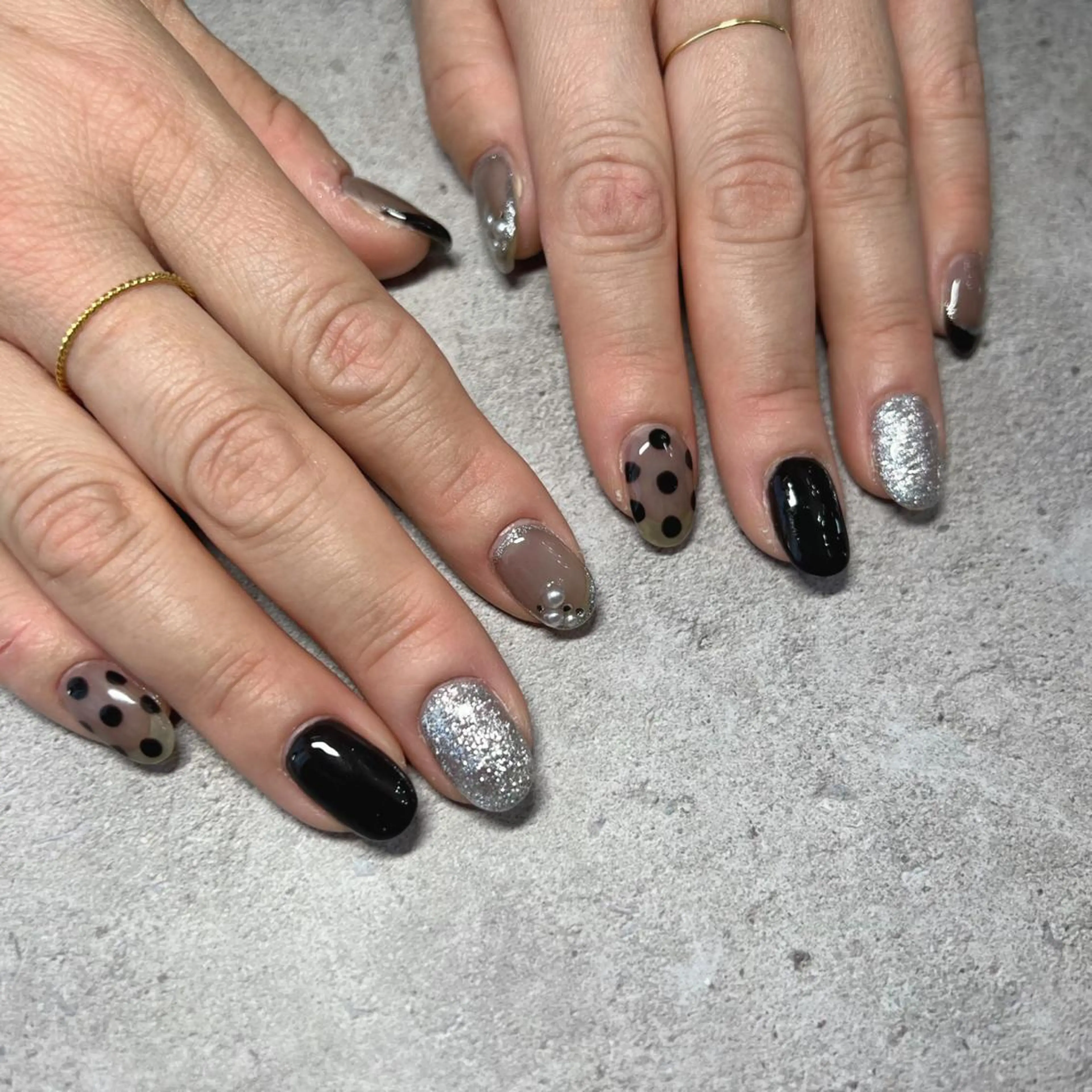 ミディアム ネイル nail salon émuのネイルデザイン