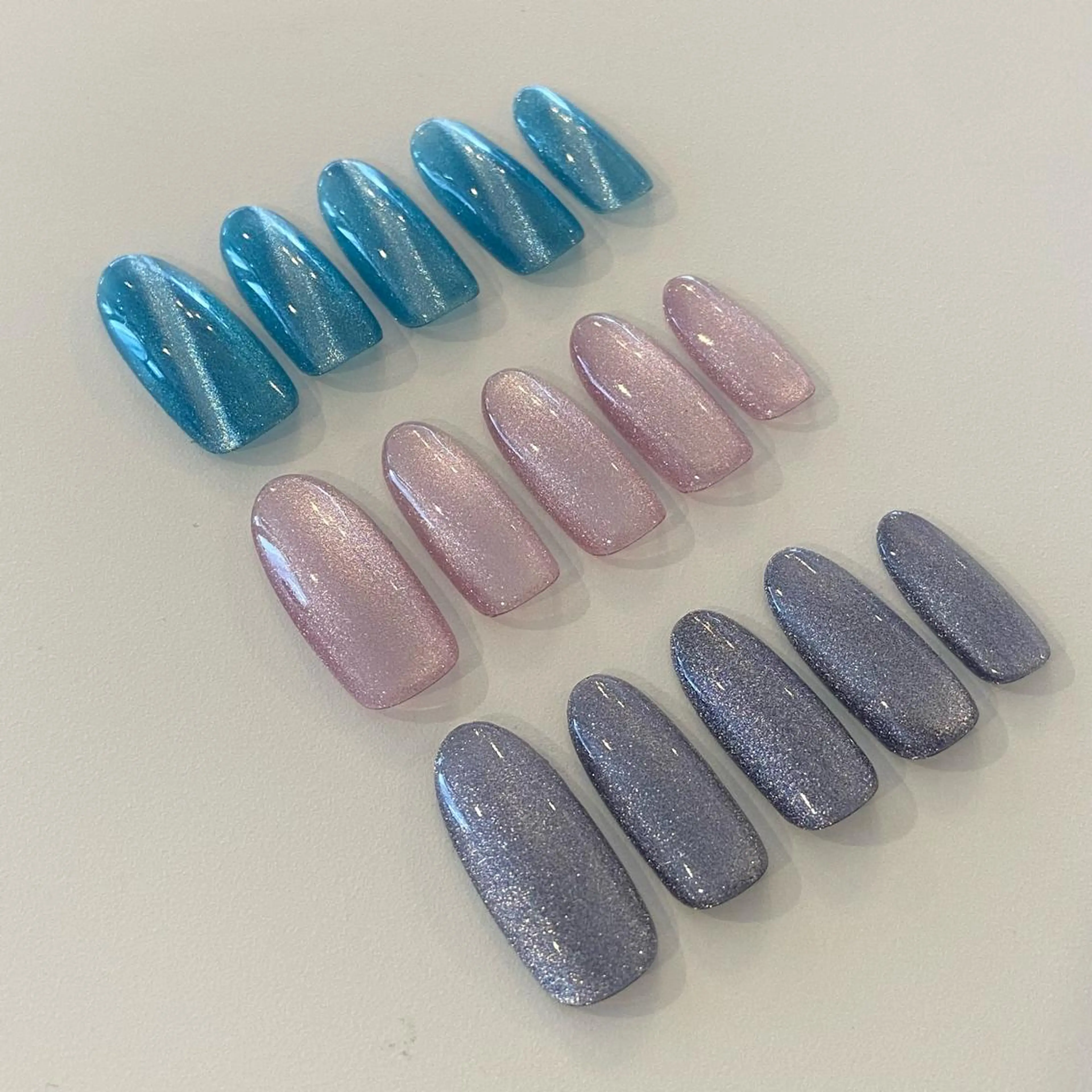 ネイル フットネイル 氷ネイル・うるうるネイル マグネットネイル 🧸熊谷 かほ🧸のネイルデザイン