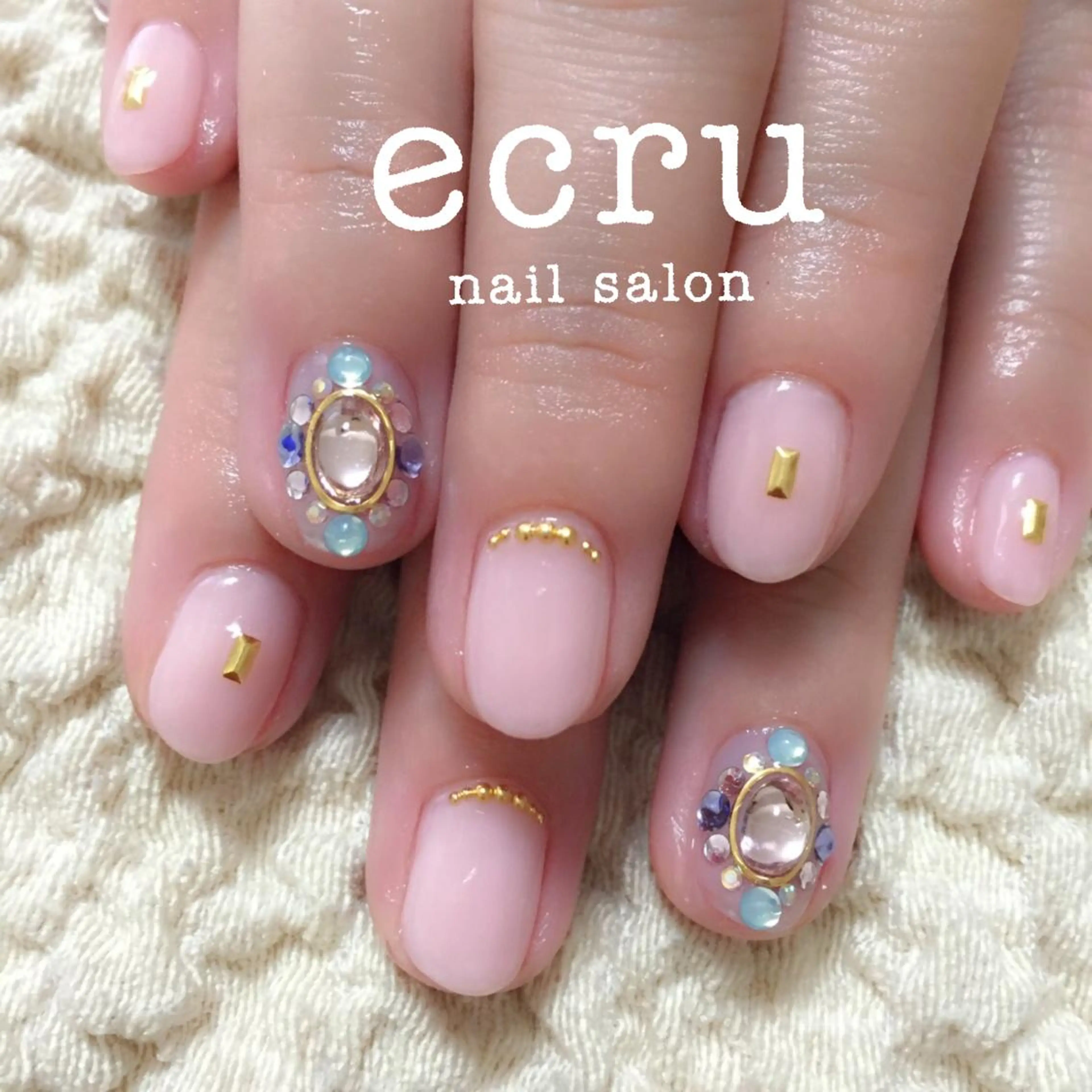 ネイル アートネイル ジェルネイル キラキラネイル ecru nail salon所属・ecru nail 長谷川まきのネイルデザイン