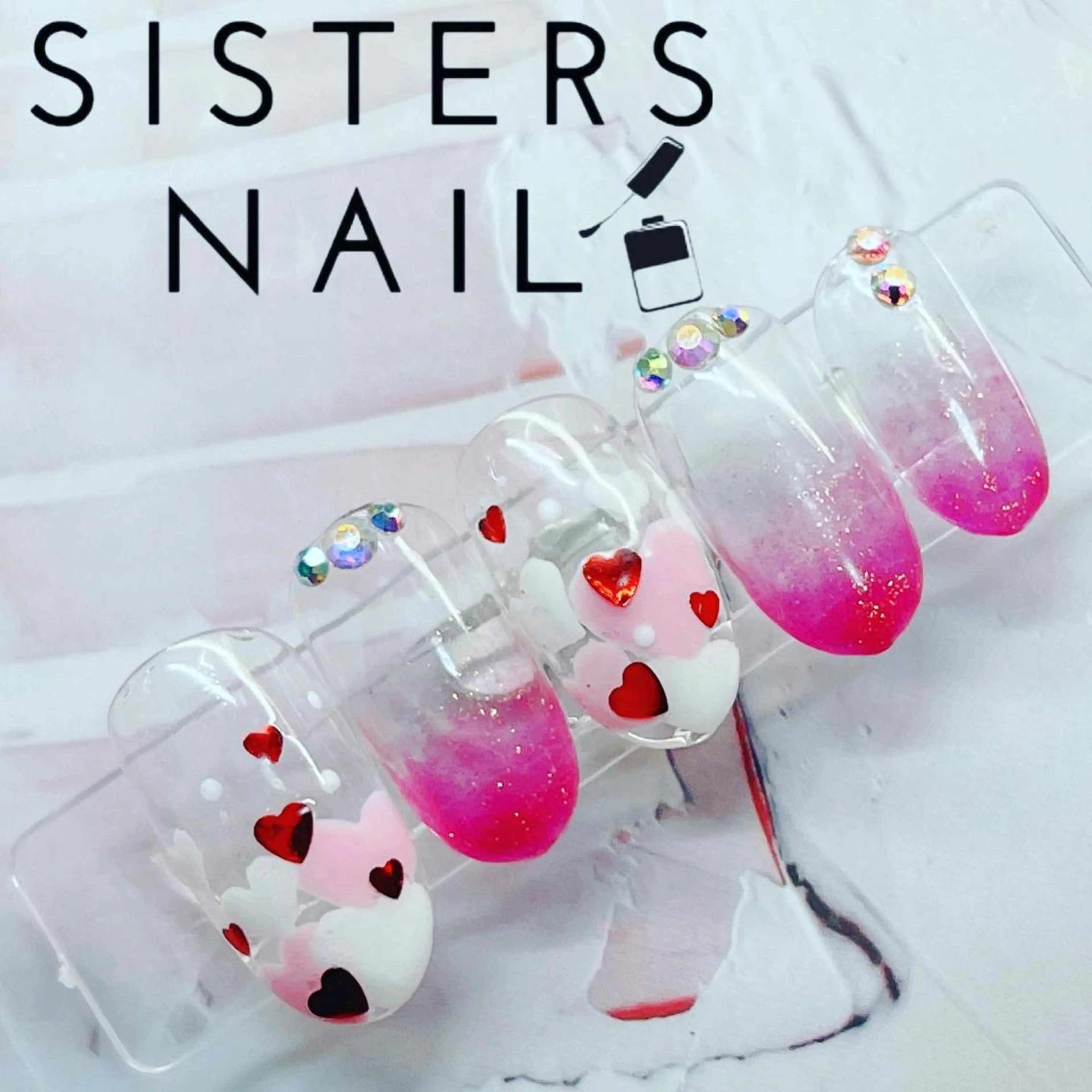 ネイル アートネイル フレンチネイル グラデーション ハート 春ネイル ハンドネイル ハンドケア sisters nail.fのネイルデザイン
