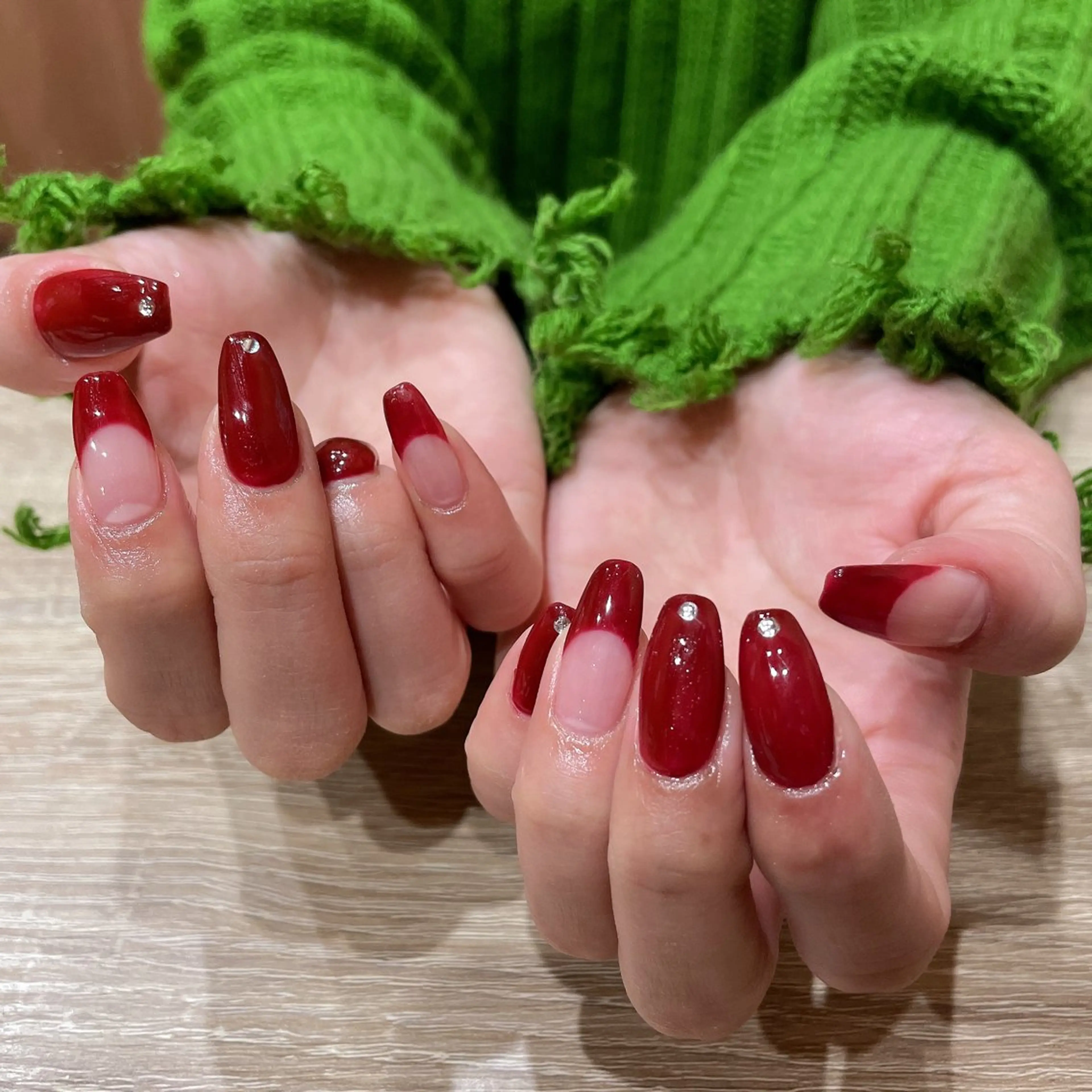 ネイル ワンカラーネイル ストーンネイル ハンドネイル liberté🫧 新小岩のネイルデザイン