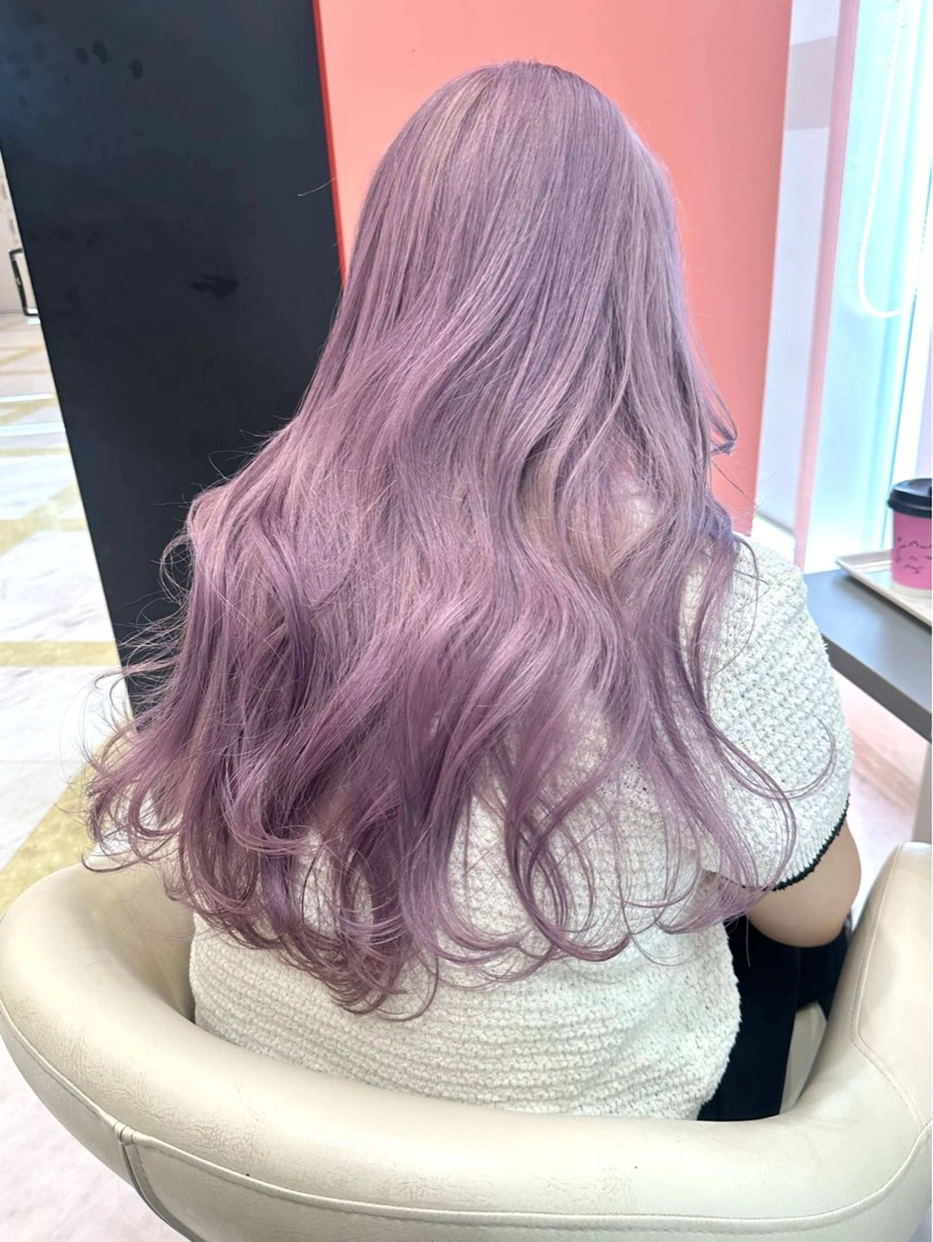ロング ヘアカラー Lee四ツ橋 Sakuraのヘアスタイル