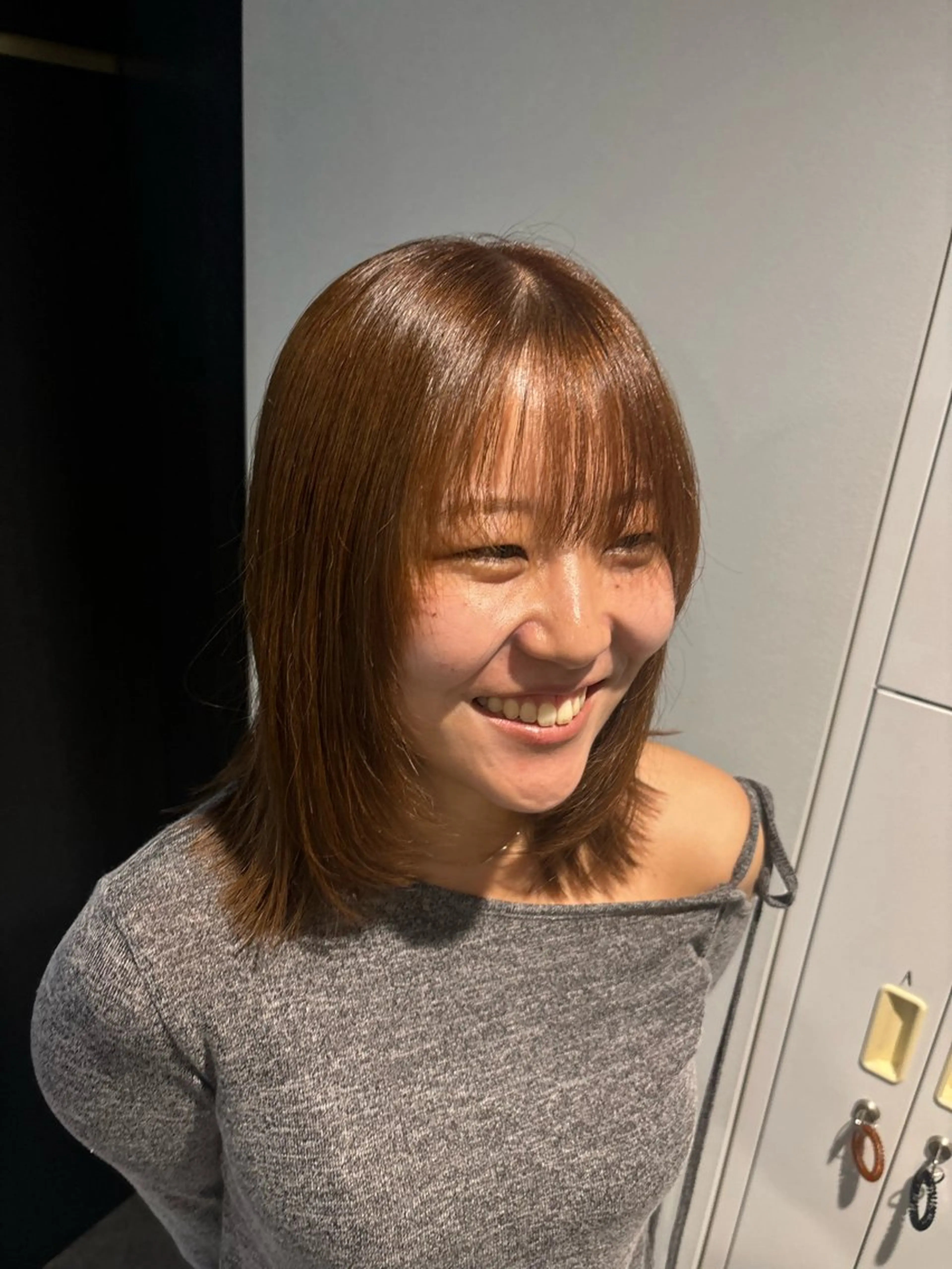 ショート 顔まわりレイヤー レイヤーカット 穐田 航のヘアスタイル