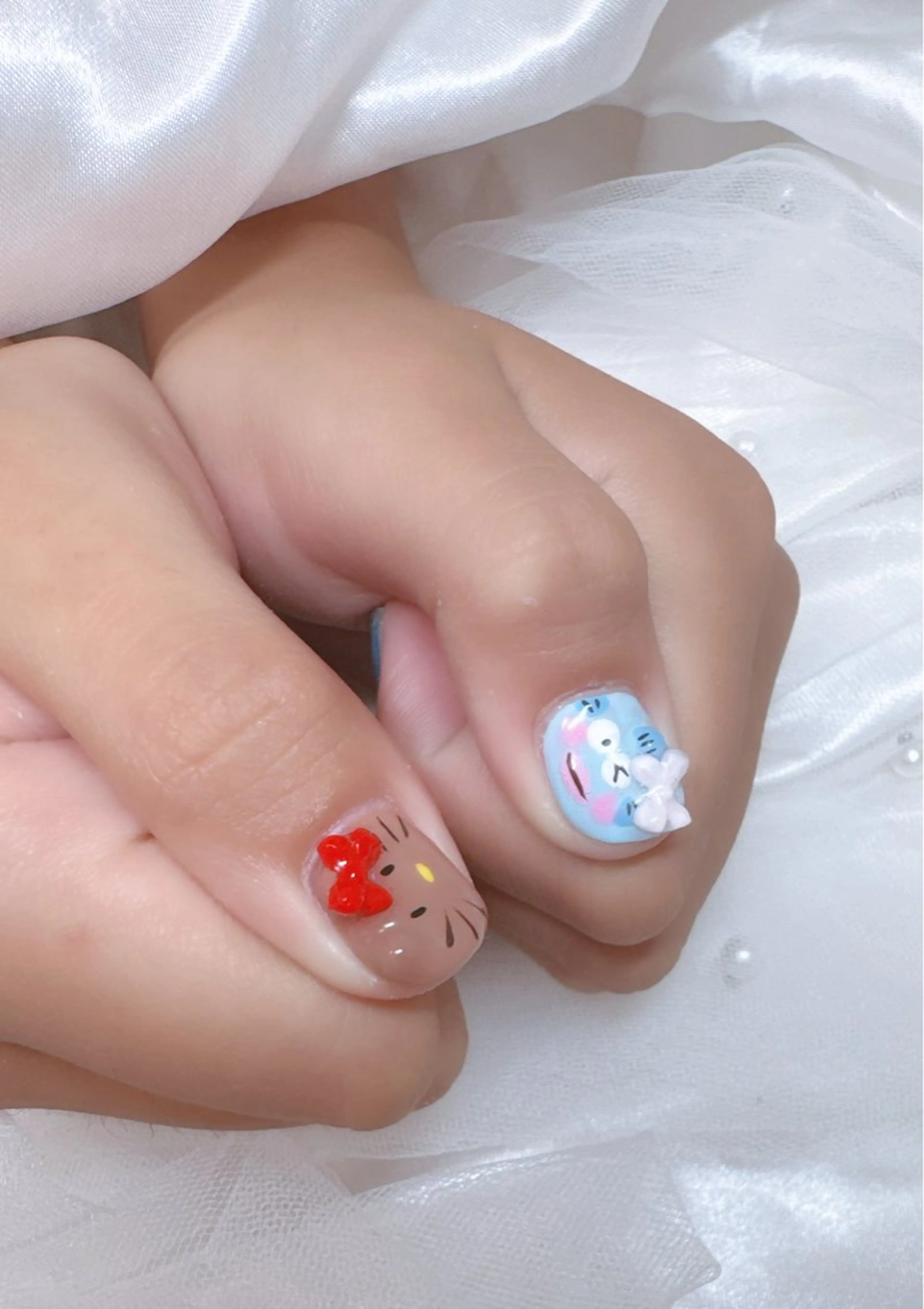 ネイル 高島 夏海のネイルデザイン