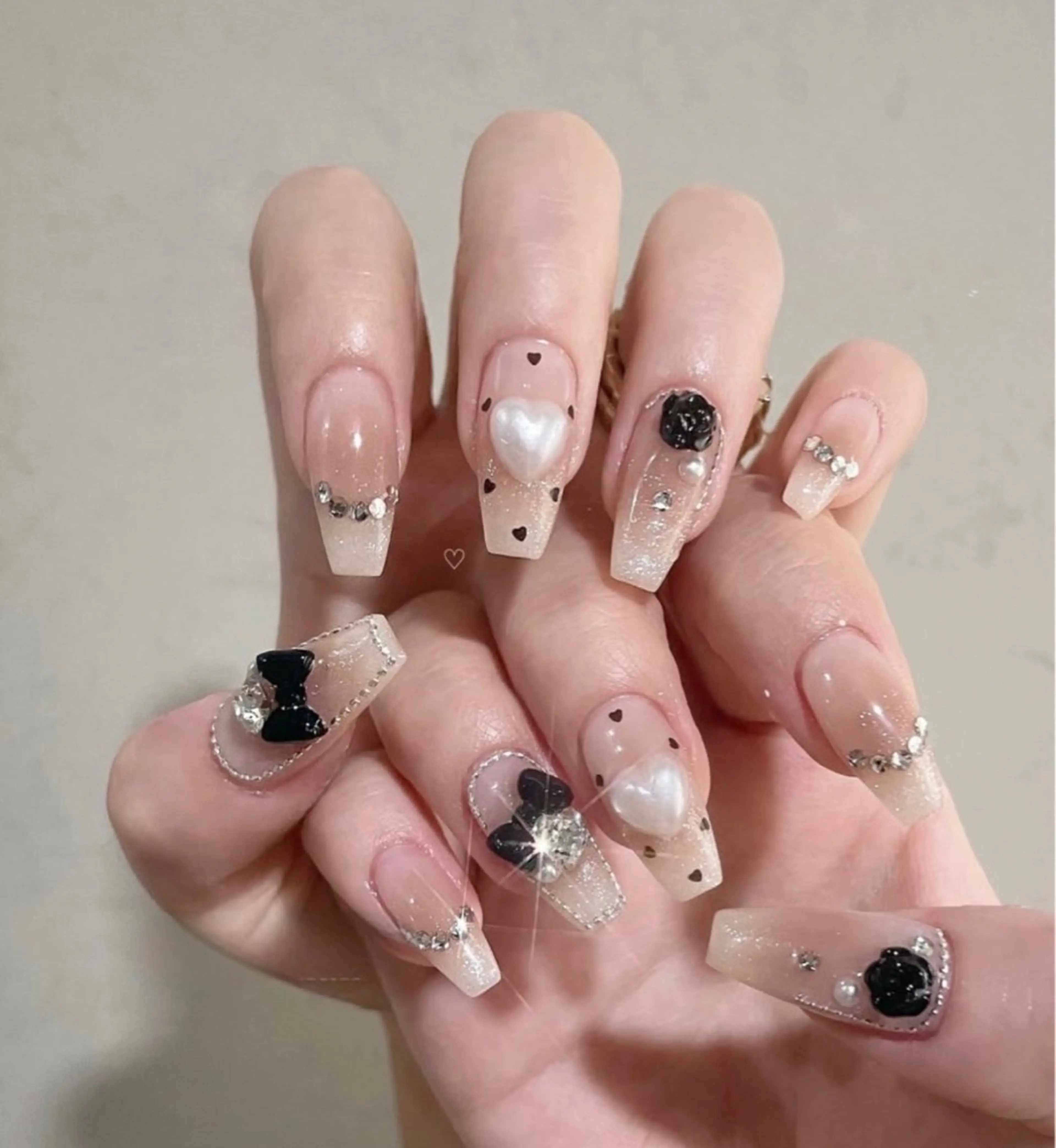 ネイル フレンチネイル ガーリー ガラスフレンチ 韓国ネイル ロングネイル Venus nail チップ長さだし専門店のネイルデザイン