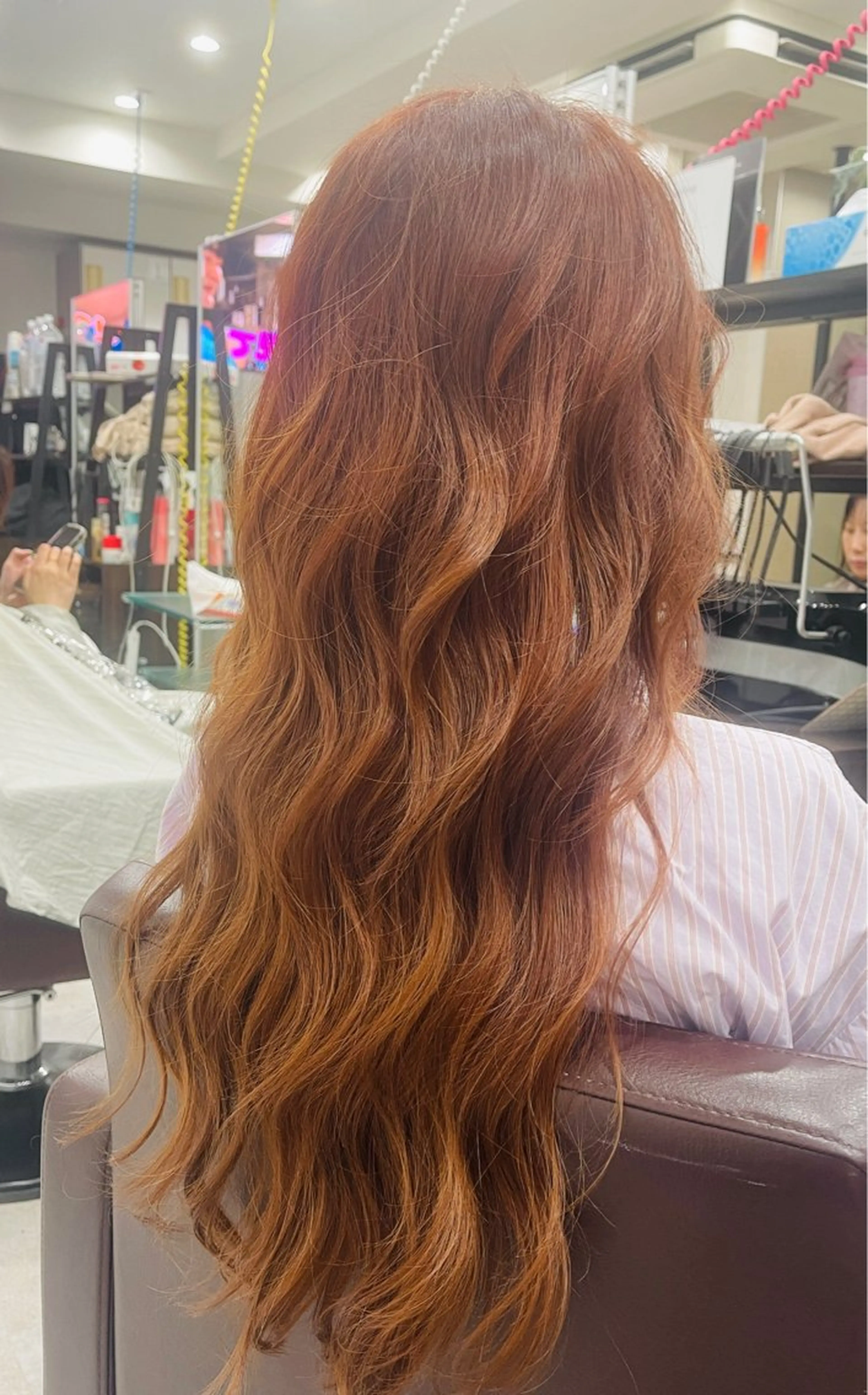 ロング カラー ヘアカラー トリートメント 尹兆奎美容室所属・パーマ/ブリーチ 新大久保/シンのヘアスタイル