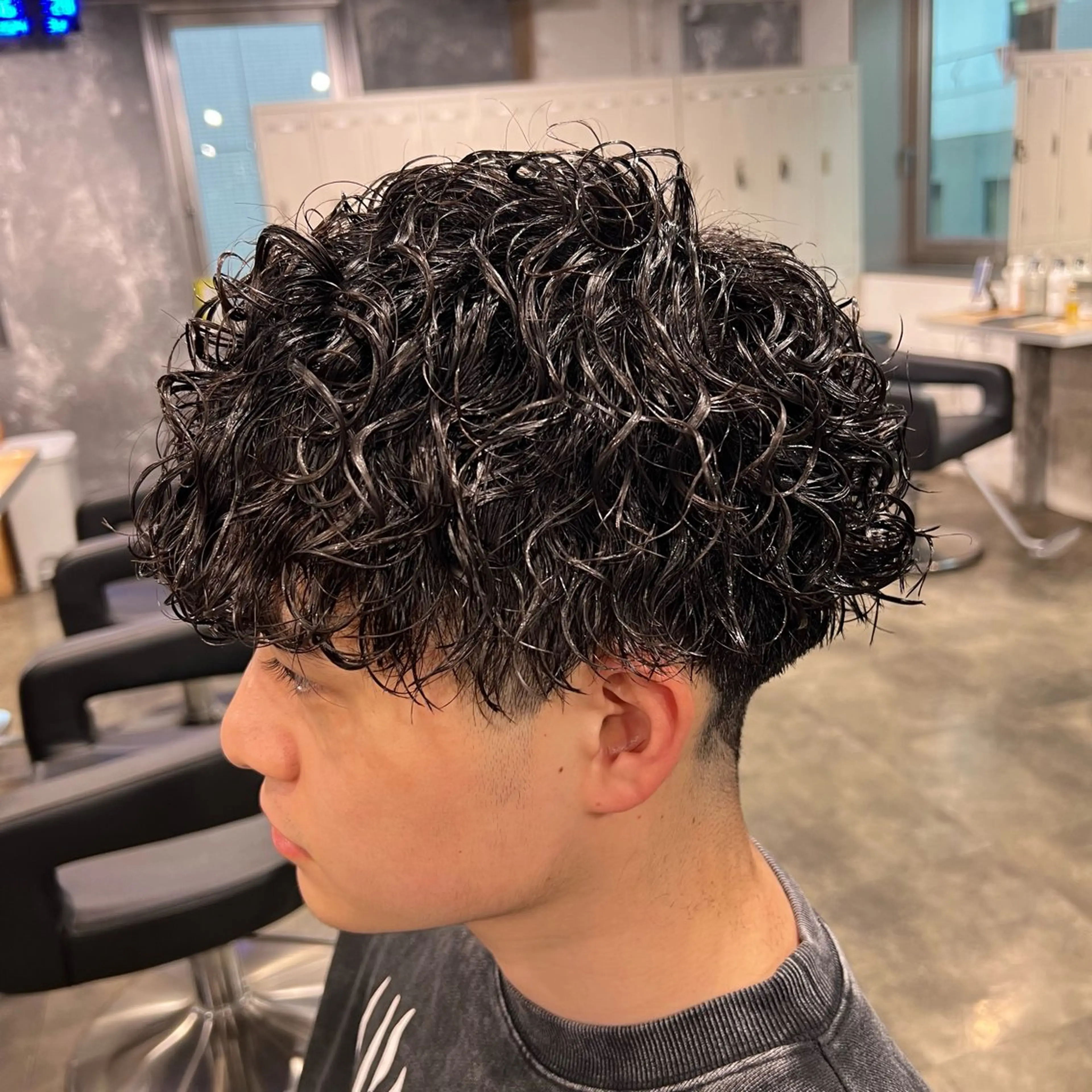 ショート カラー パーマ ヘアアレンジ メンズ キッズ アップバング センターパート メンズハイライト マッシュ メンズパーマ 🔷横浜1のパーマ 職人🔷将太郎のヘアスタイル