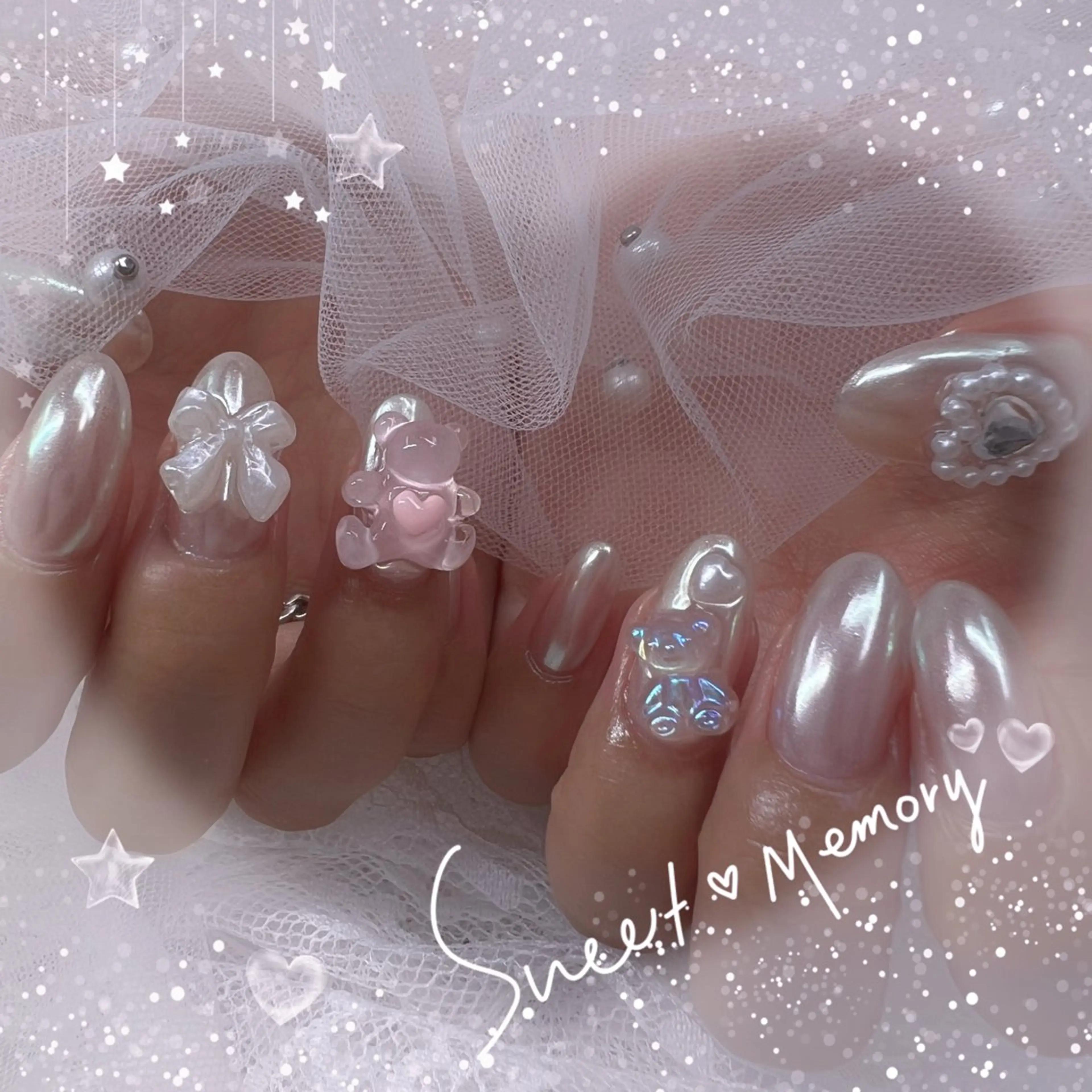 ネイル チークネイル フレンチネイル ガーリー ガラスフレンチ グラデーション ハンドネイル Chill Nailsalonのネイルデザイン