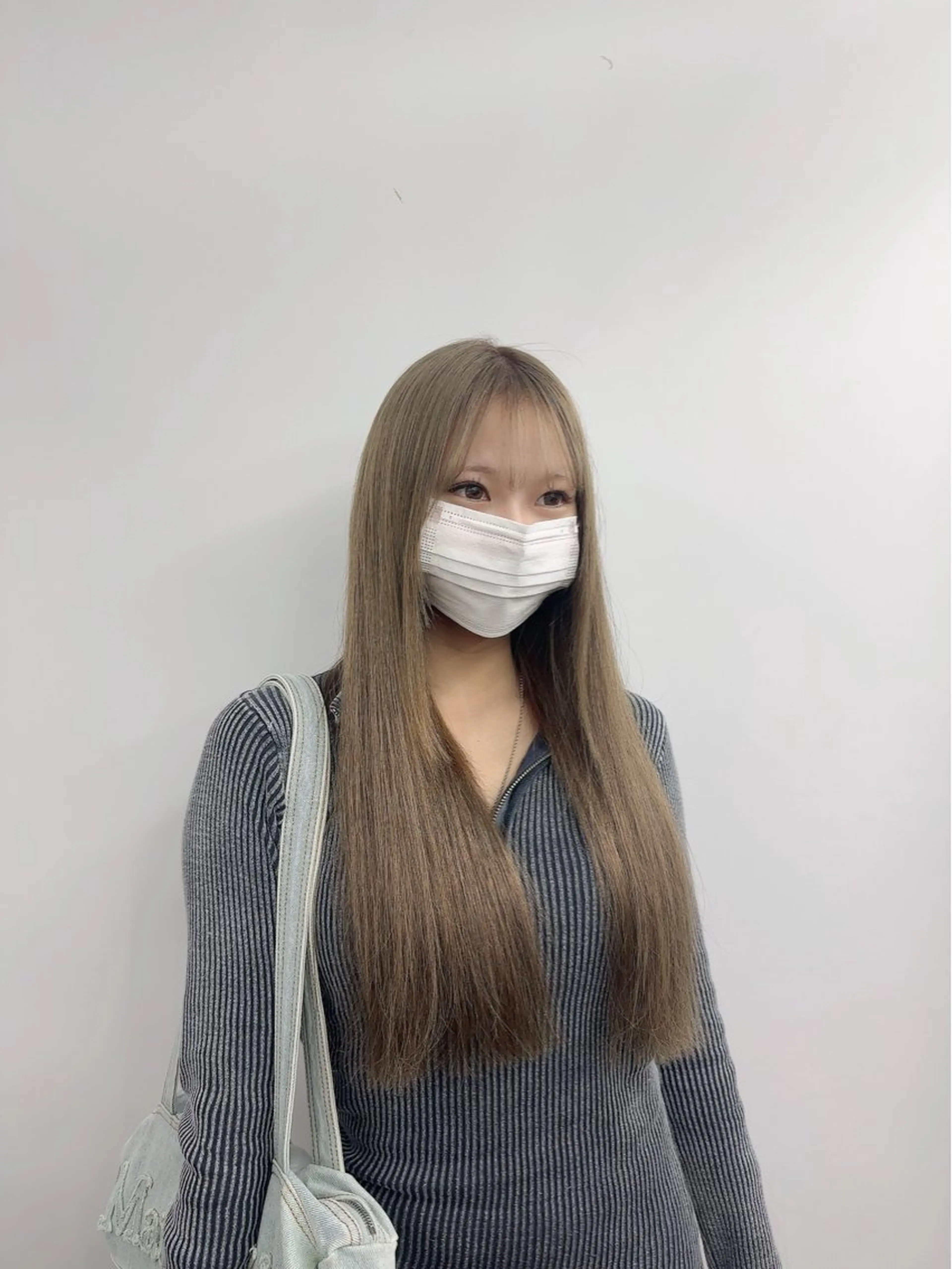 ロング エクステ 韓国ヘア×ハイトーン AYA💫のヘアスタイル