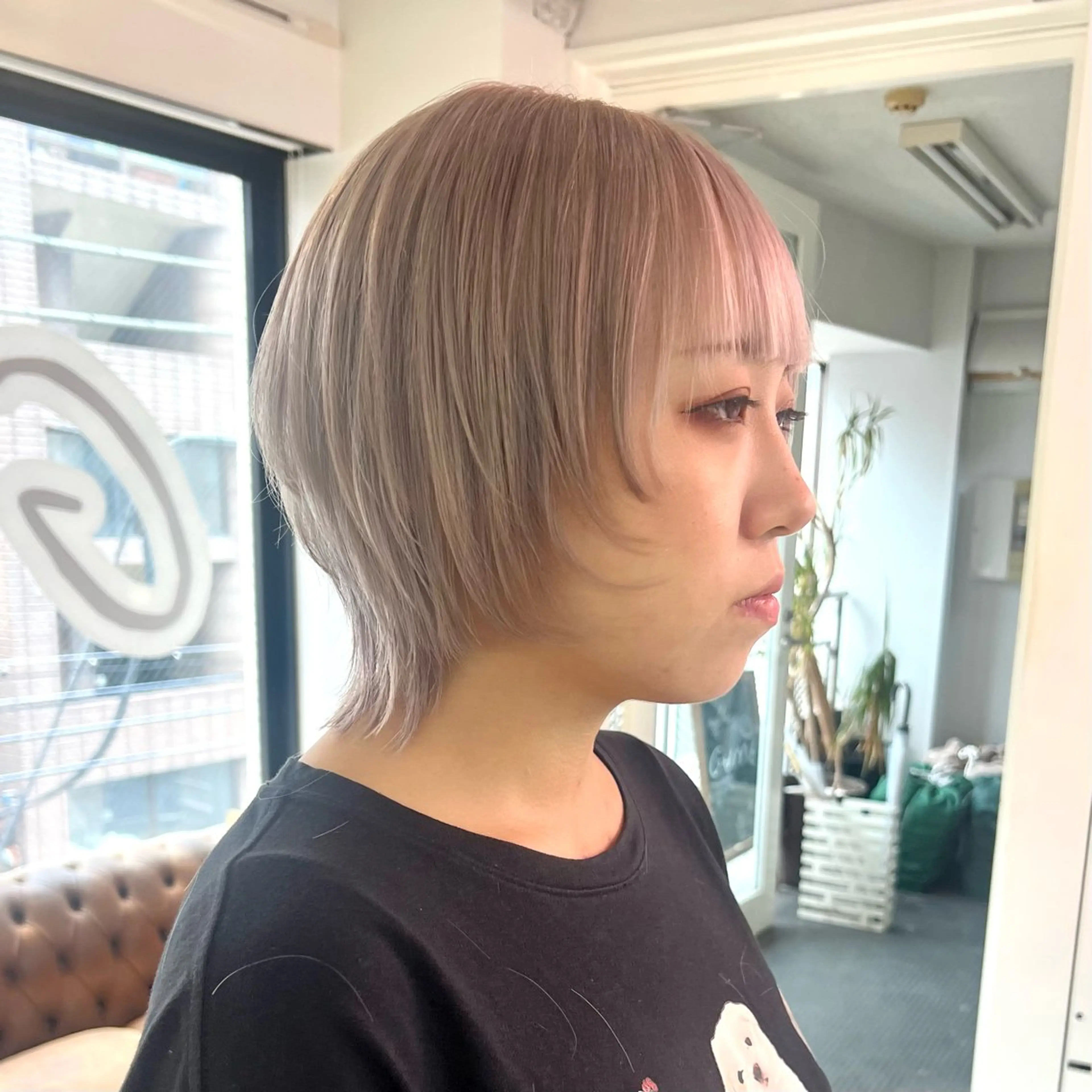 ショート カラー ヘアアレンジ メンズ 🧨ブリーチー×ボブ レイヤー💎じゅえるのヘアスタイル