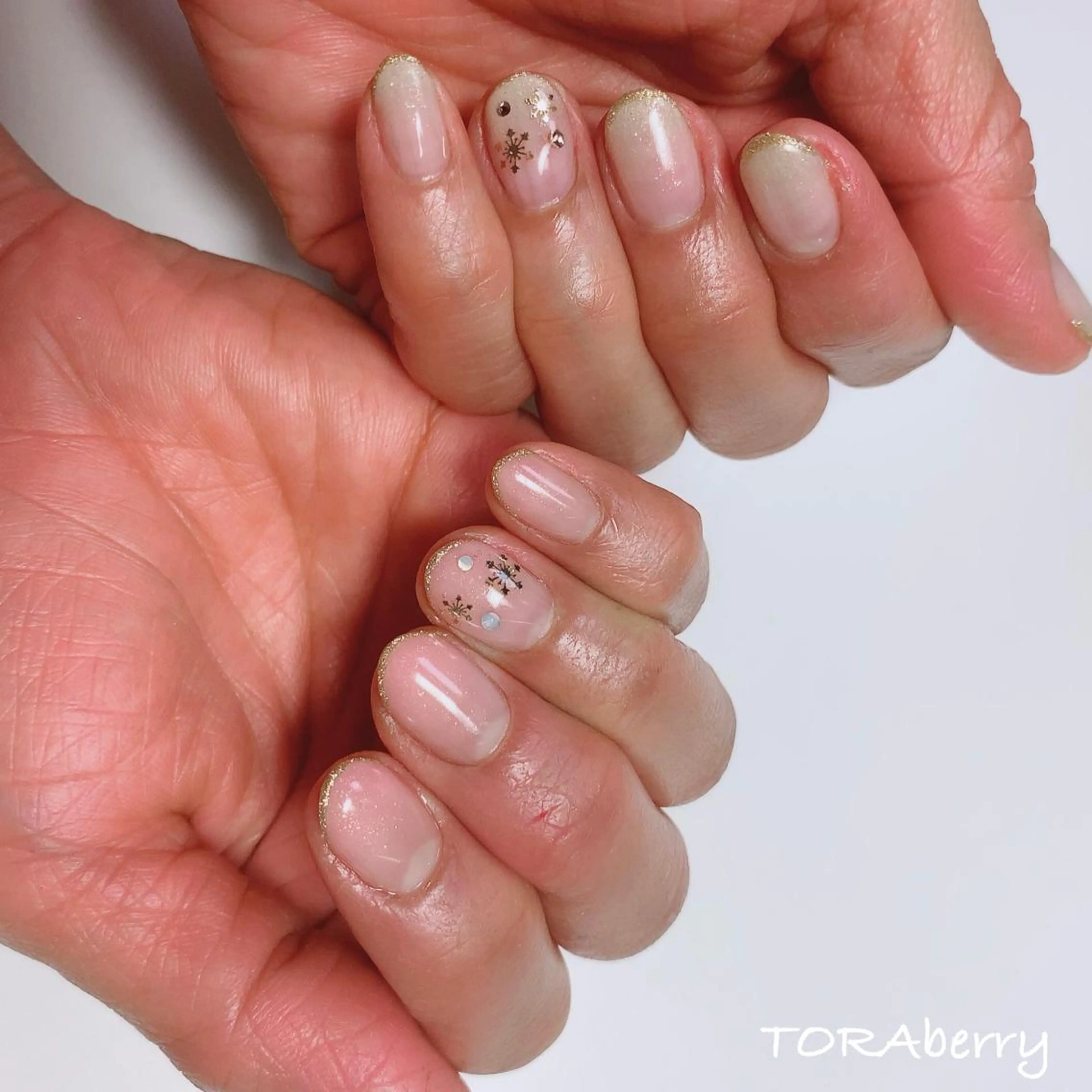 ネイル ハンドネイル ネイリスト なつみのネイルデザイン