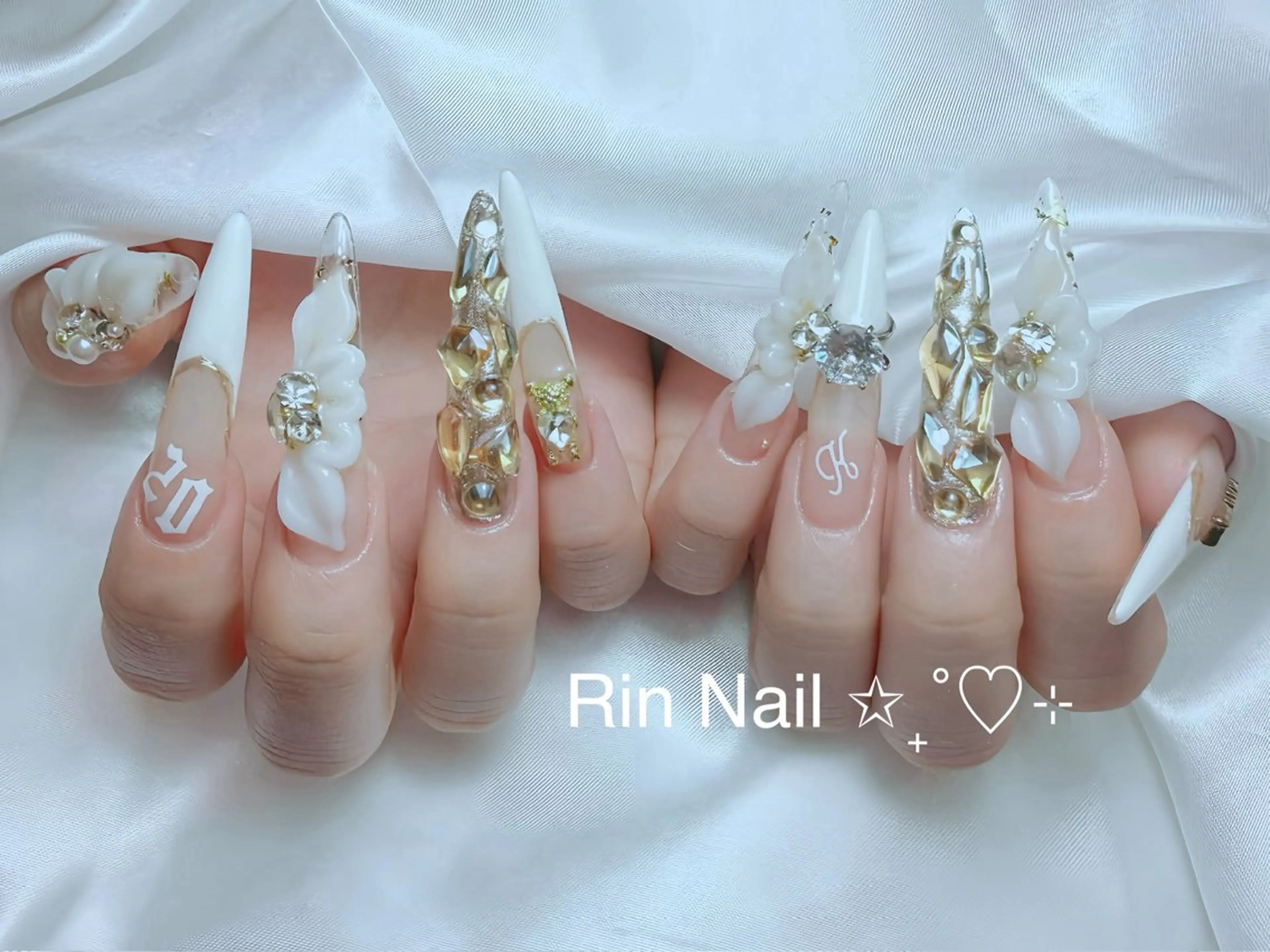 ネイル アートネイル 成人式 ロングネイル ニュアンスネイル スカルプネイル ハンドネイル Rin Nail 新大久保店のネイルデザイン