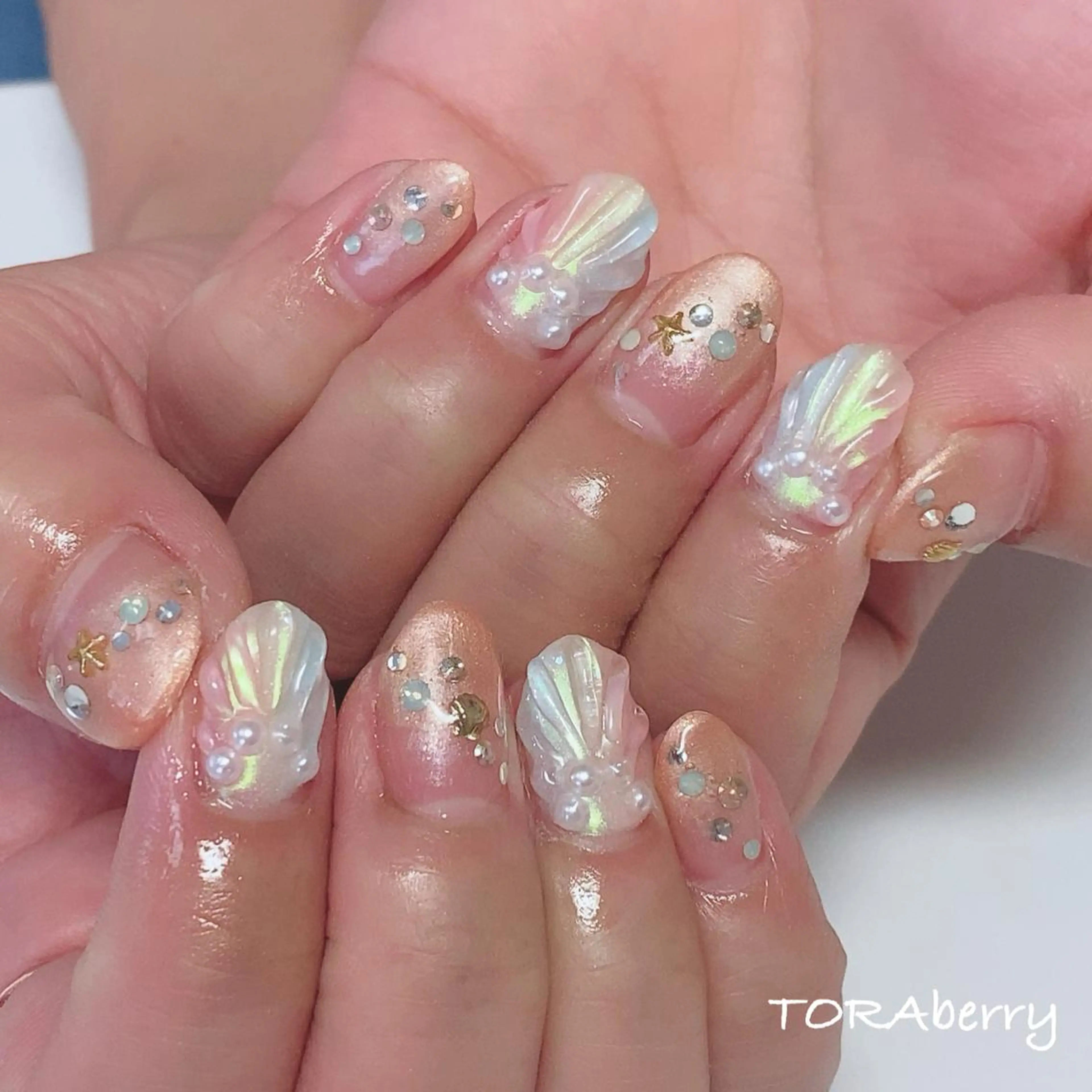 ネイル ハンドネイル ネイリスト なつみのネイルデザイン