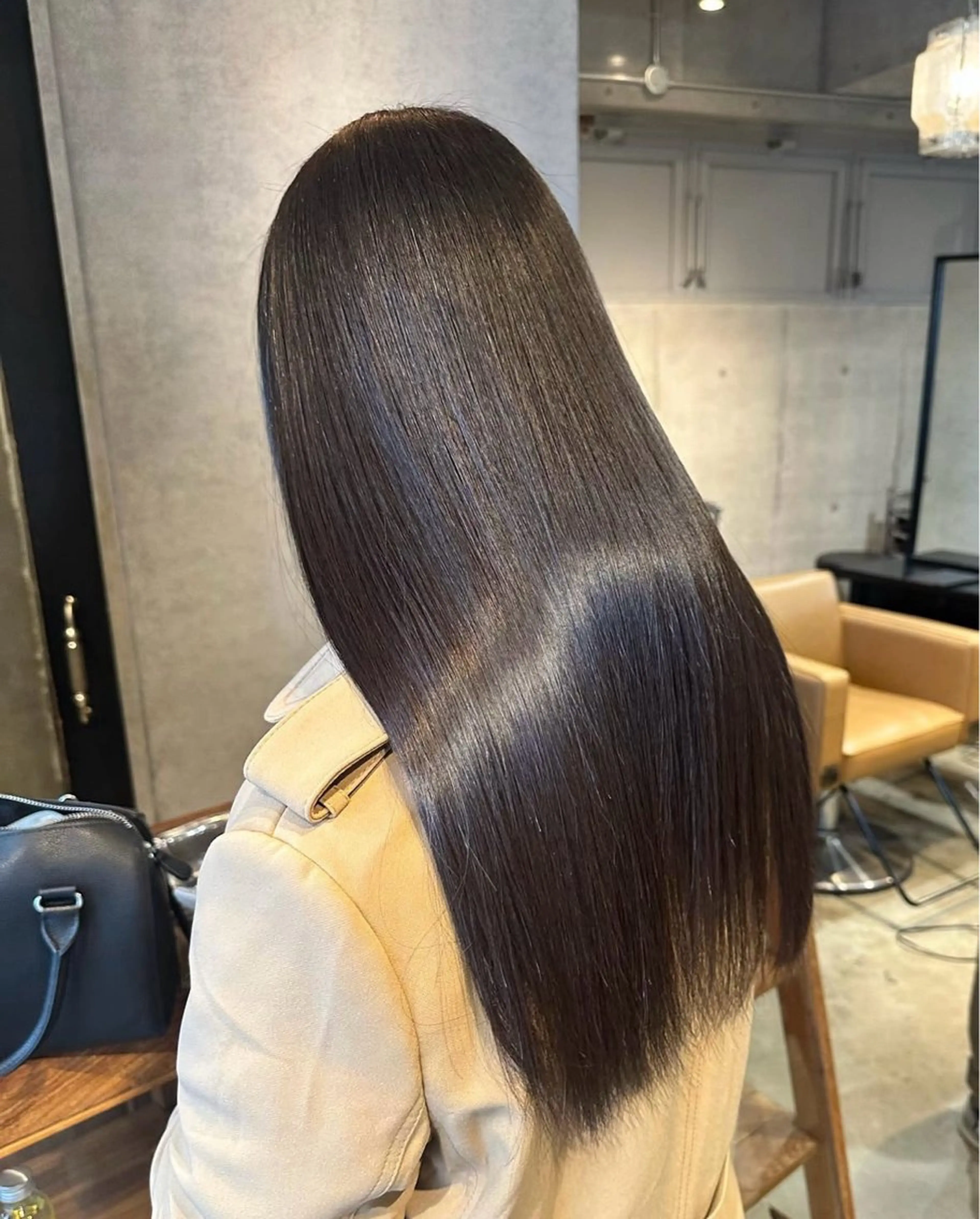 カラー ANDREY所属・川東 惟来のヘアスタイル