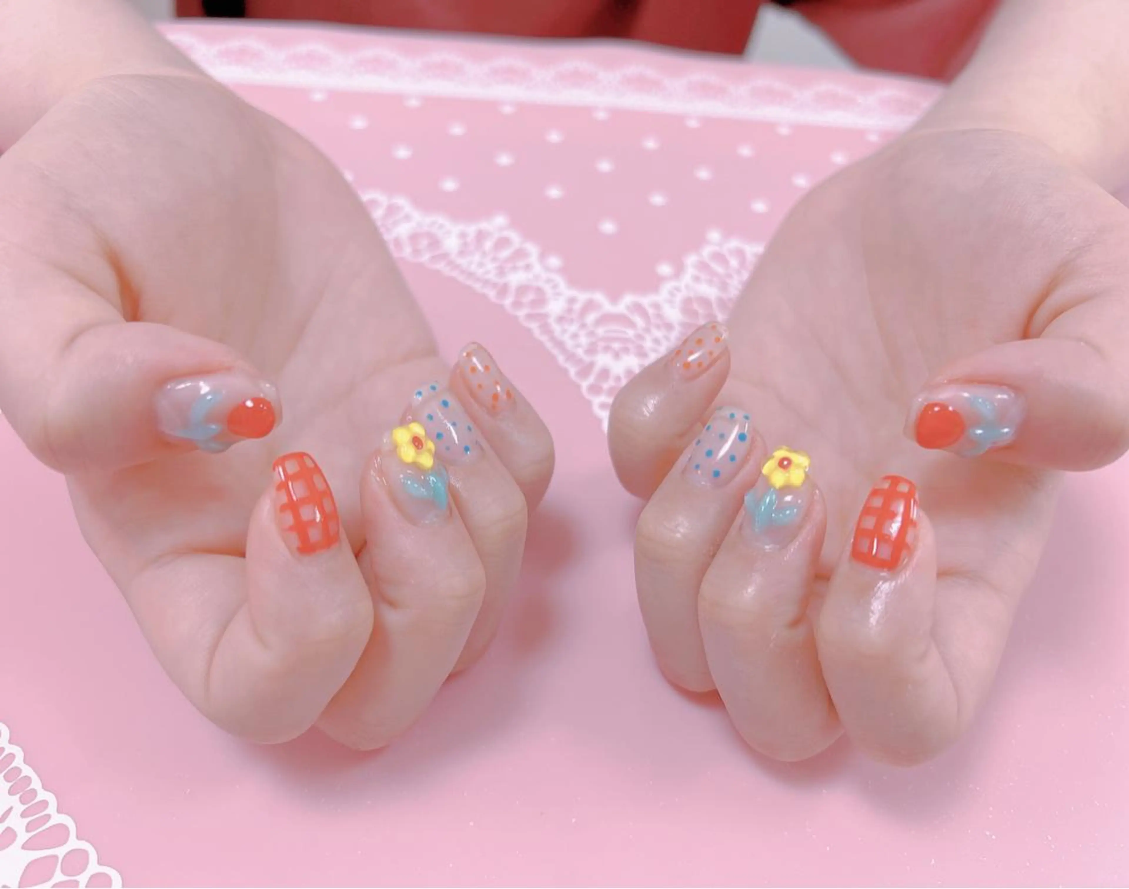 ネイル はぴねす所属・横浜 美夢のネイルデザイン