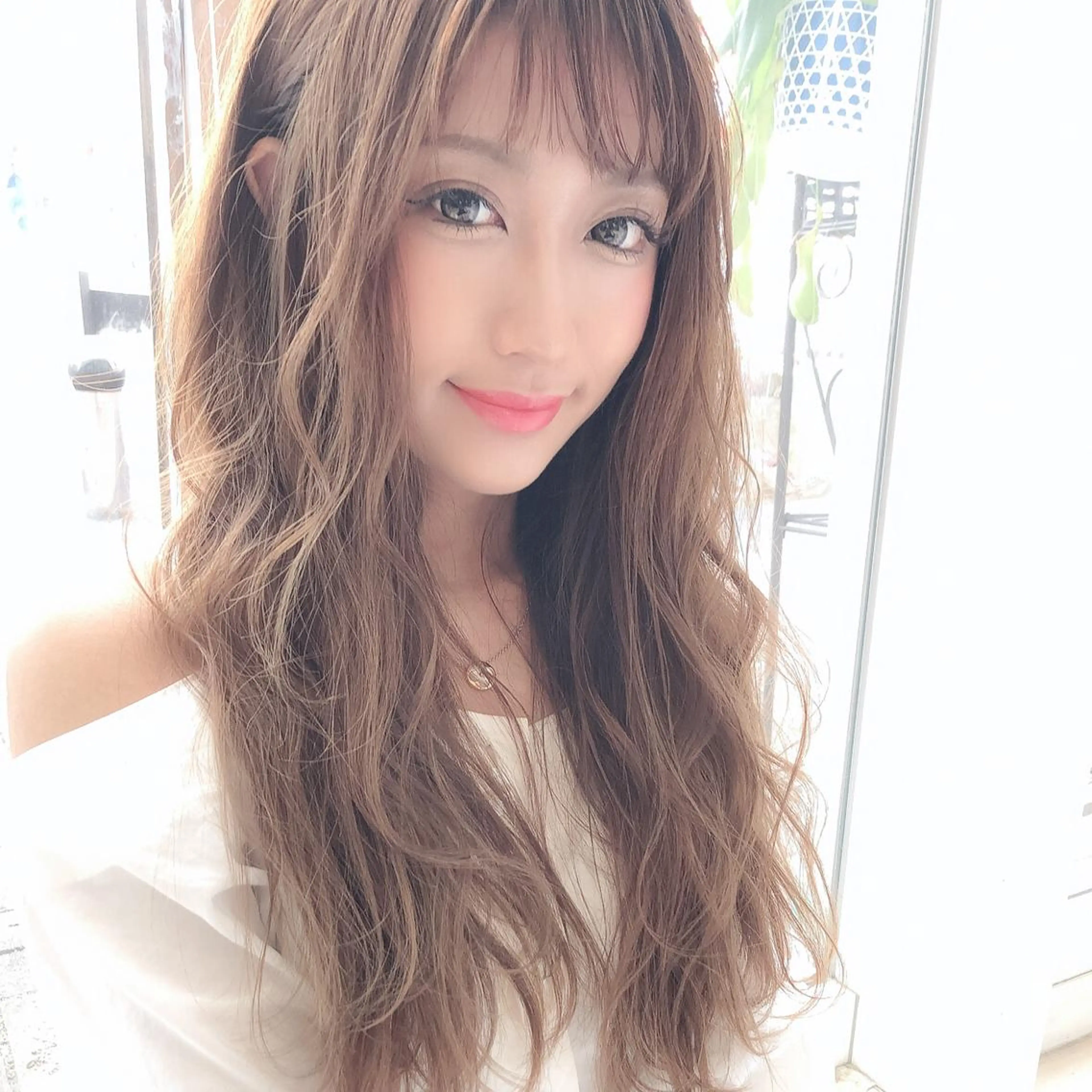 【人毛100%】最高級レミー毛シールエクステ40枚&なじませカットの写真