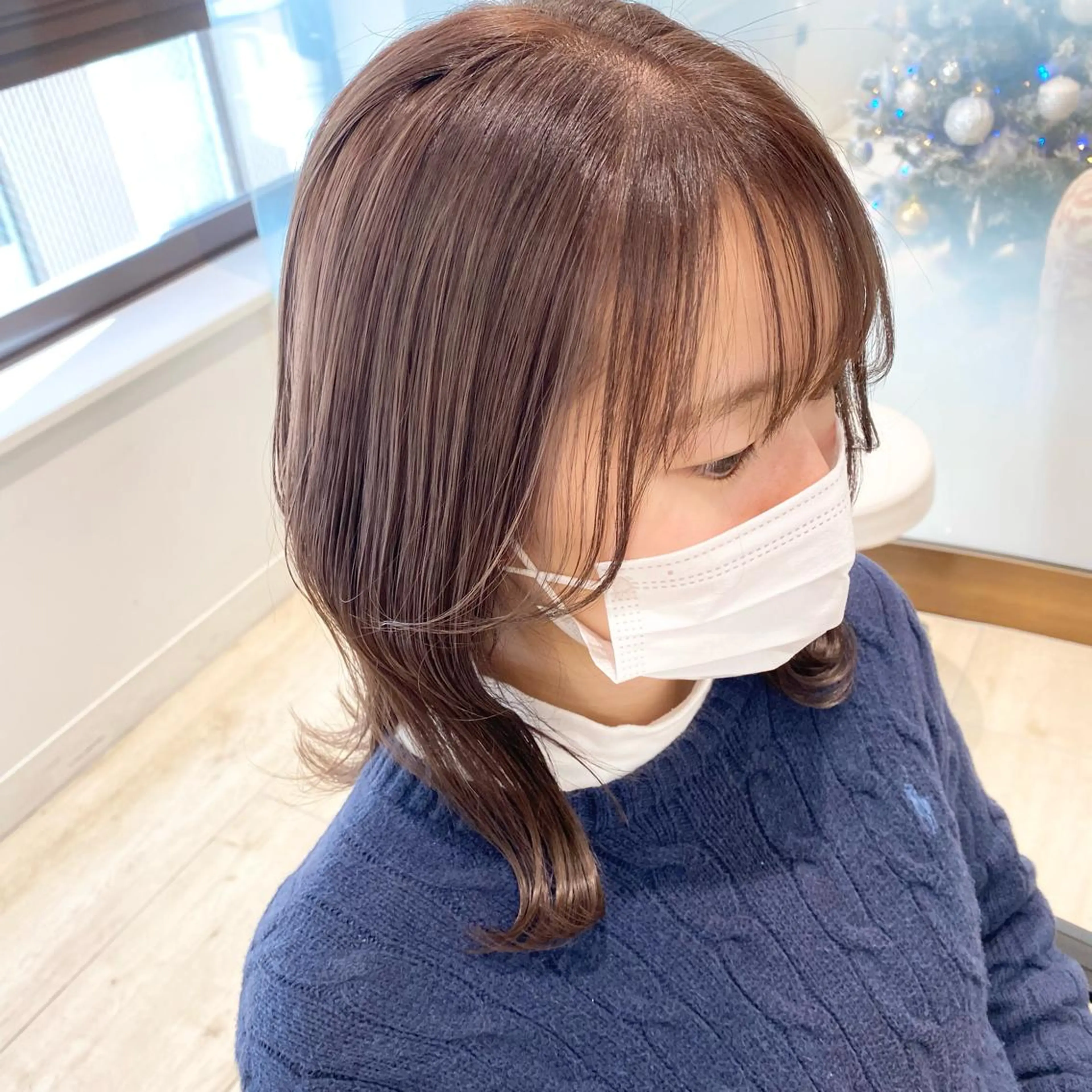 ミディアム equal銀座 黒田💚のヘアスタイル