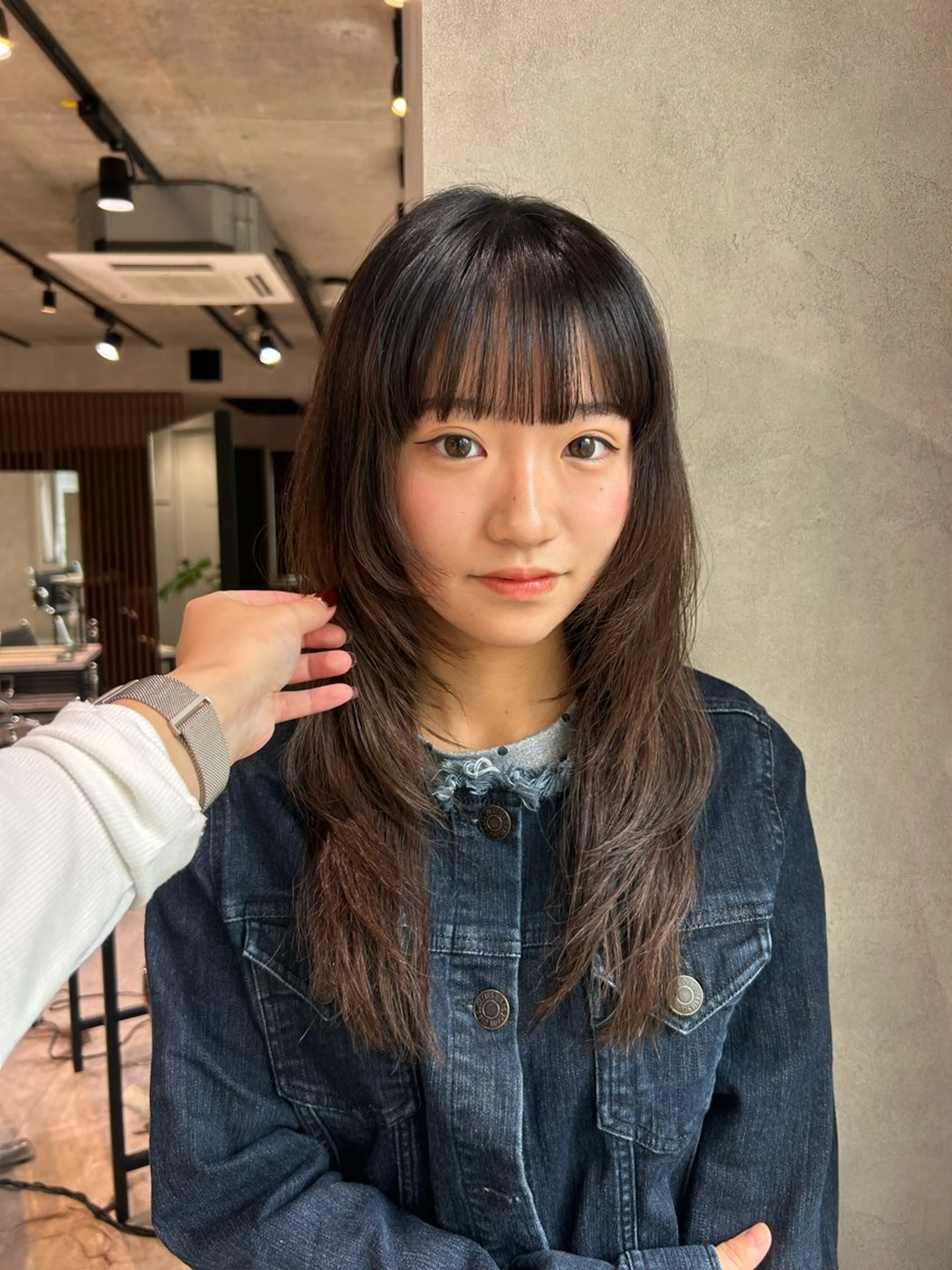 セミロング カラー パーマ ハイレイヤー レイヤーカット カット ヘアカラー トリートメント ayano/パーマ/ 暖色カラーのヘアスタイル