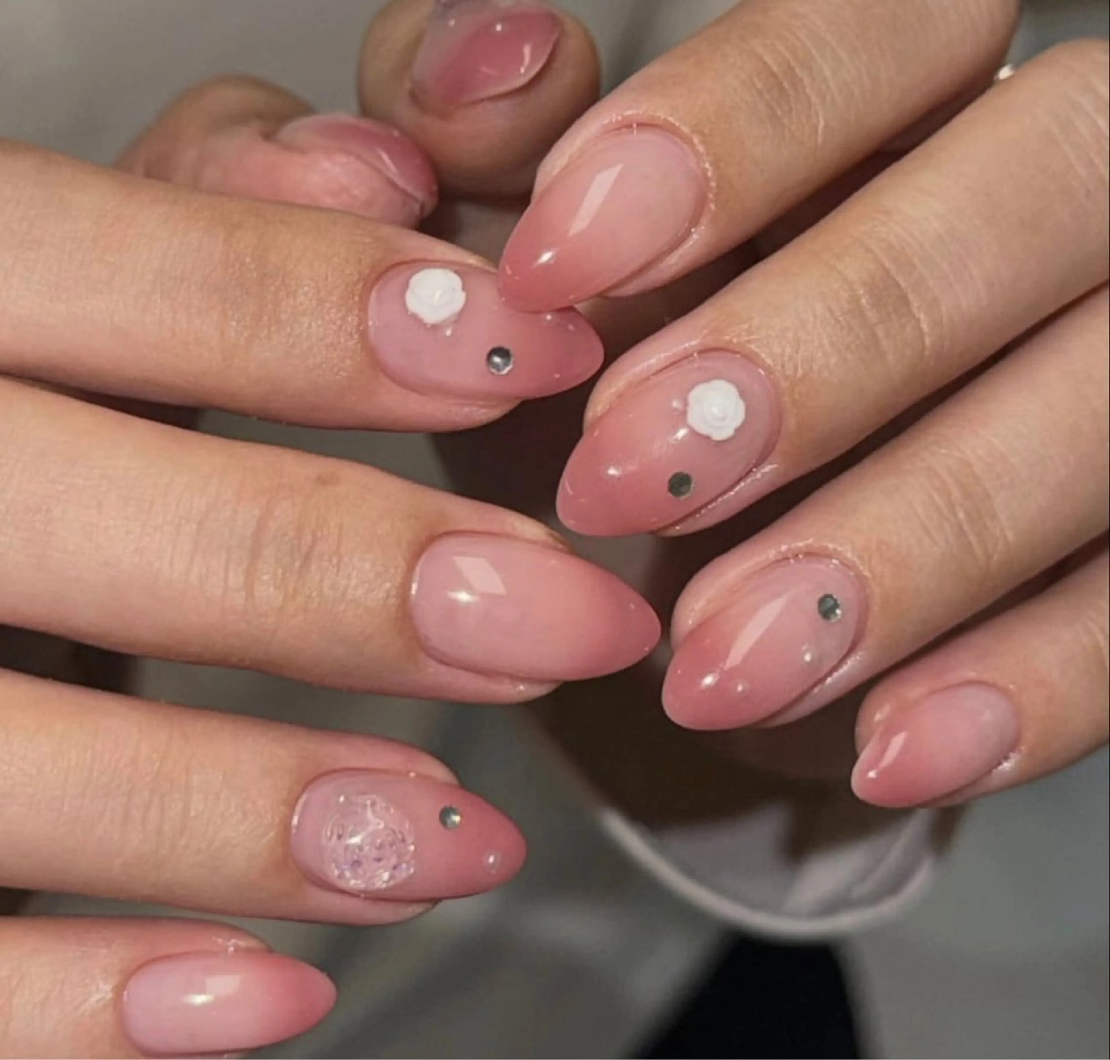 ネイル ジェルネイル パラジェル スカルプネイル ネイルチップ ハンドネイル NiJi Nailsのネイルデザイン
