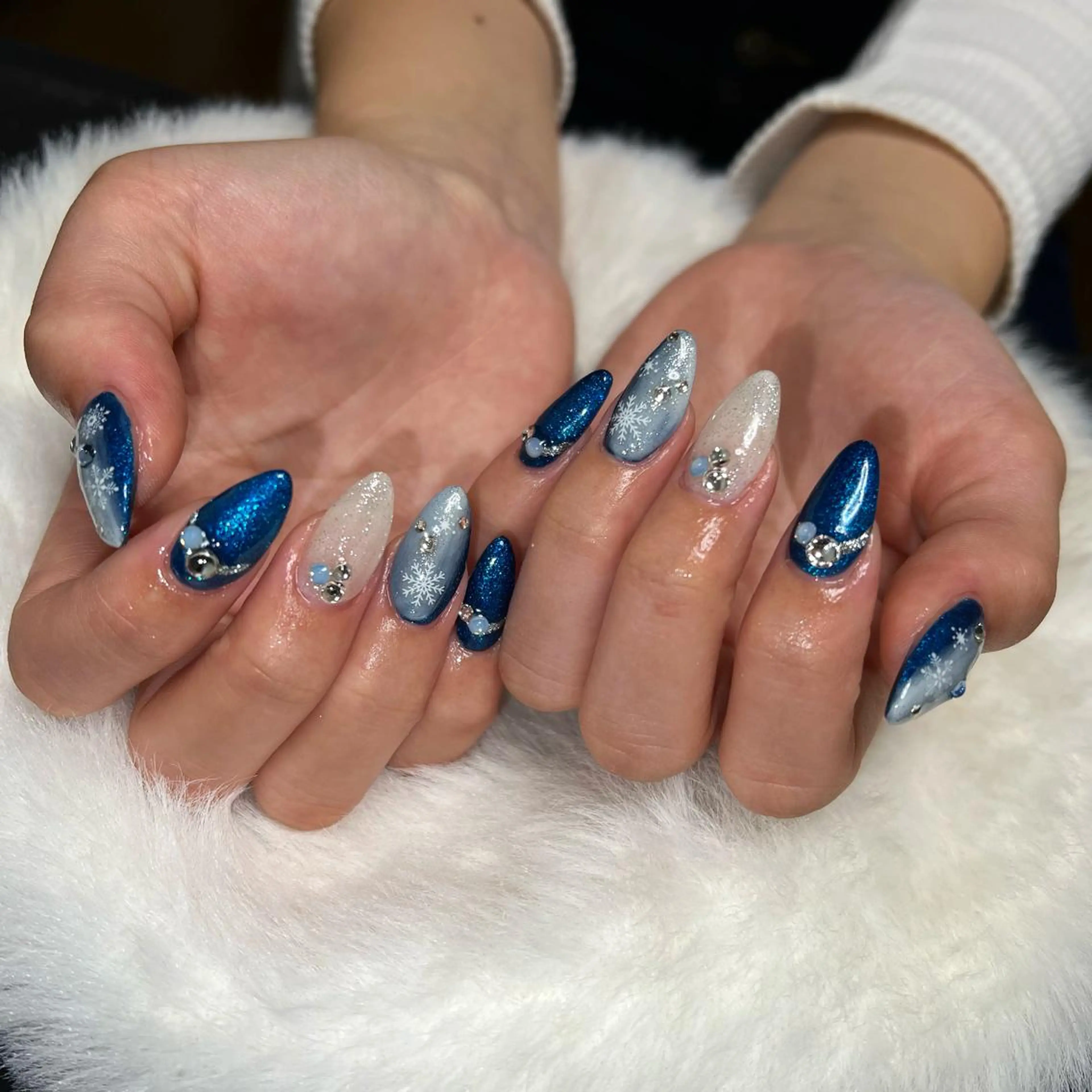 ミディアム ネイル nail salon azuのネイルデザイン