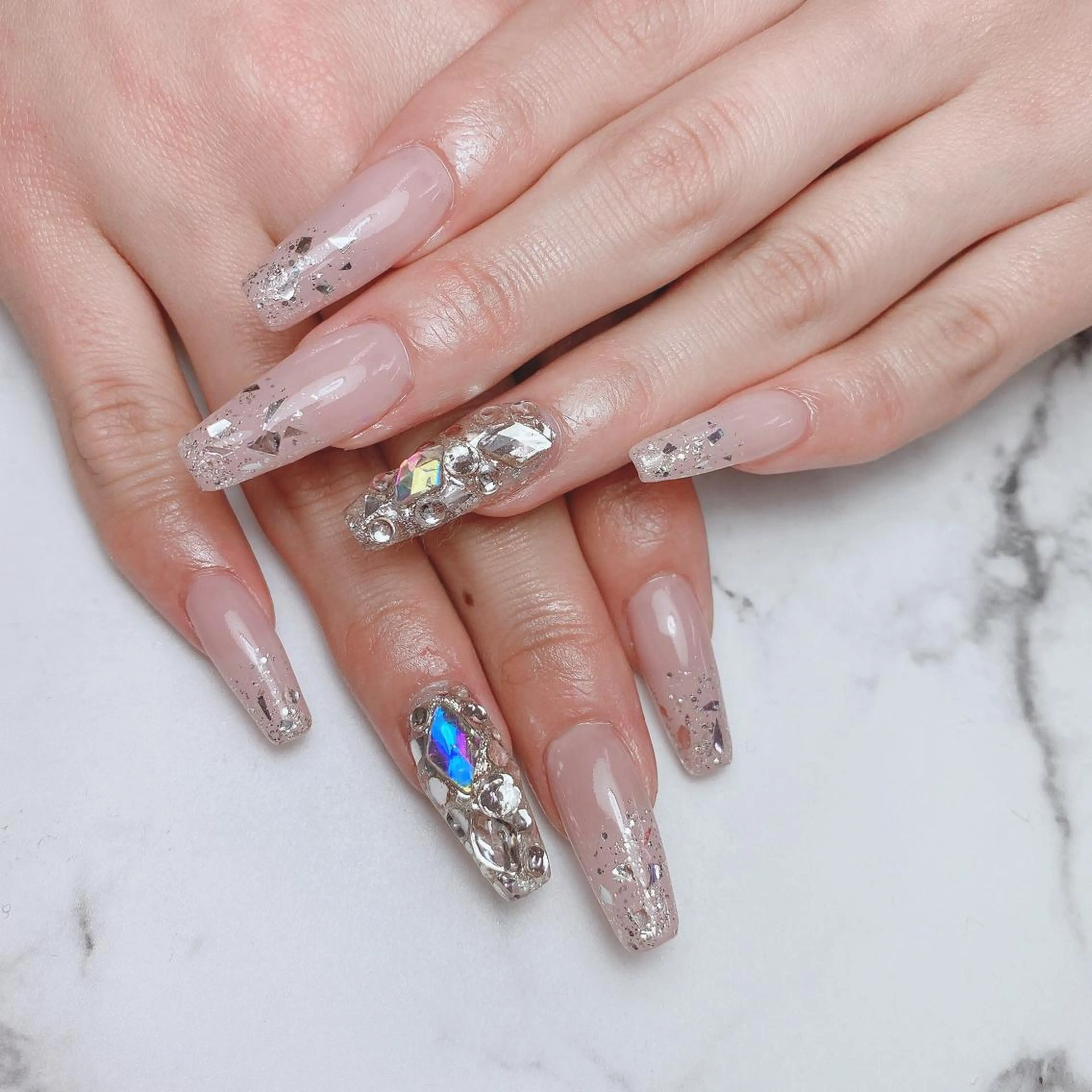 ネイル スカルプネイル ハンドネイル 石原 夕華のネイルデザイン