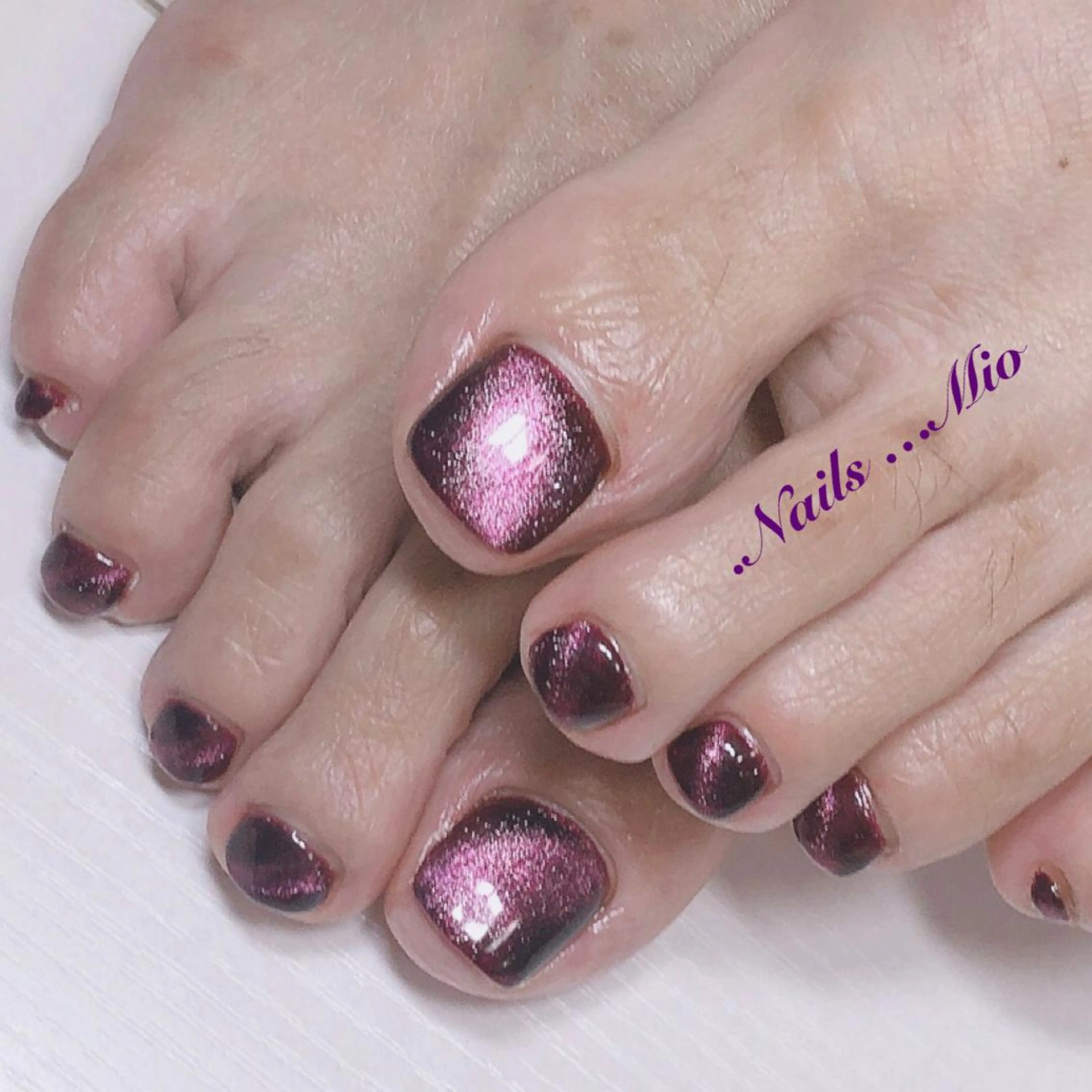 ネイル 赤色 .Nails Mio 赤羽西ネイルサロンのネイルデザイン