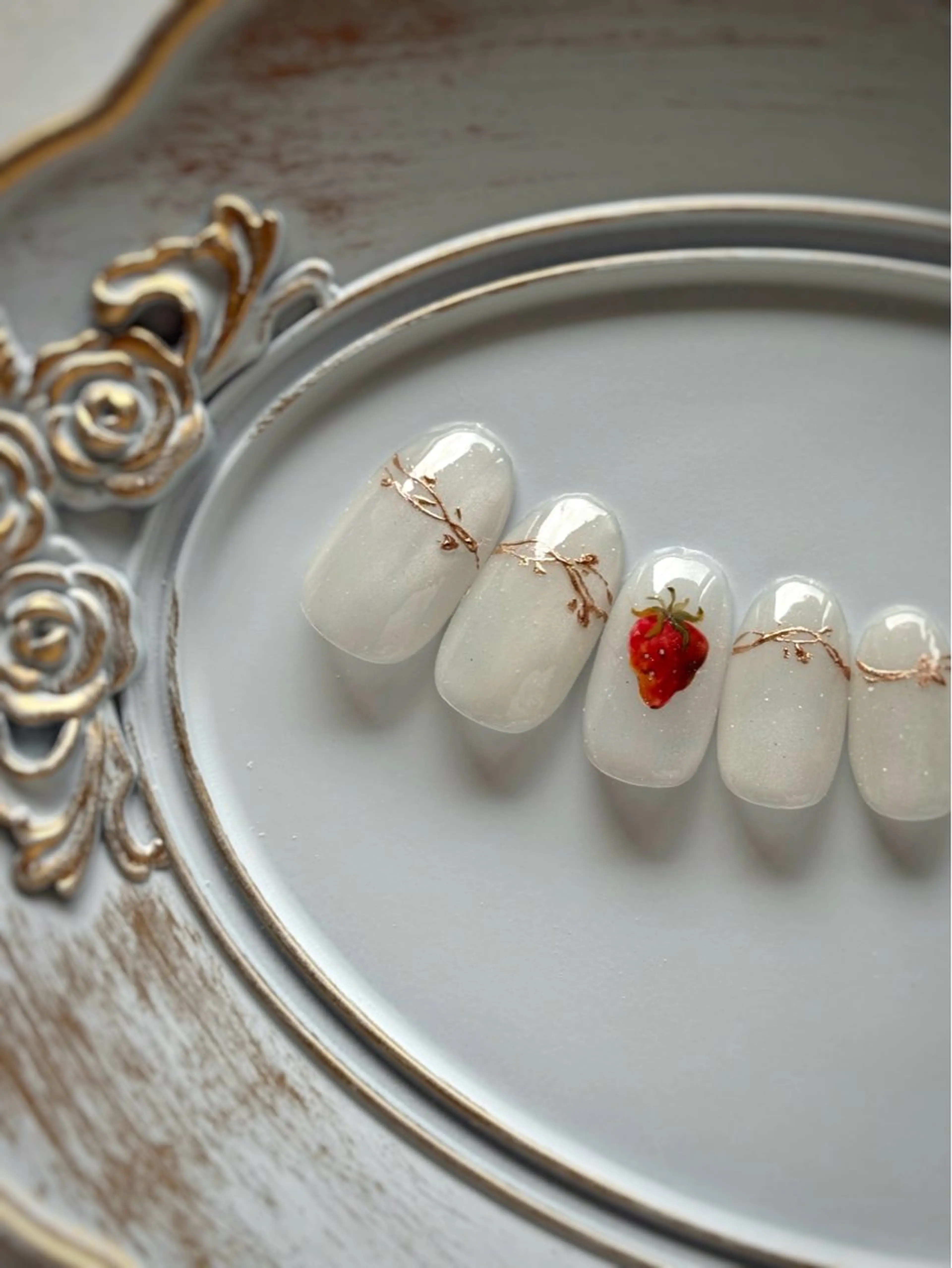 ネイル アートネイル ハンドネイル FIORITURA Maikoのネイルデザイン