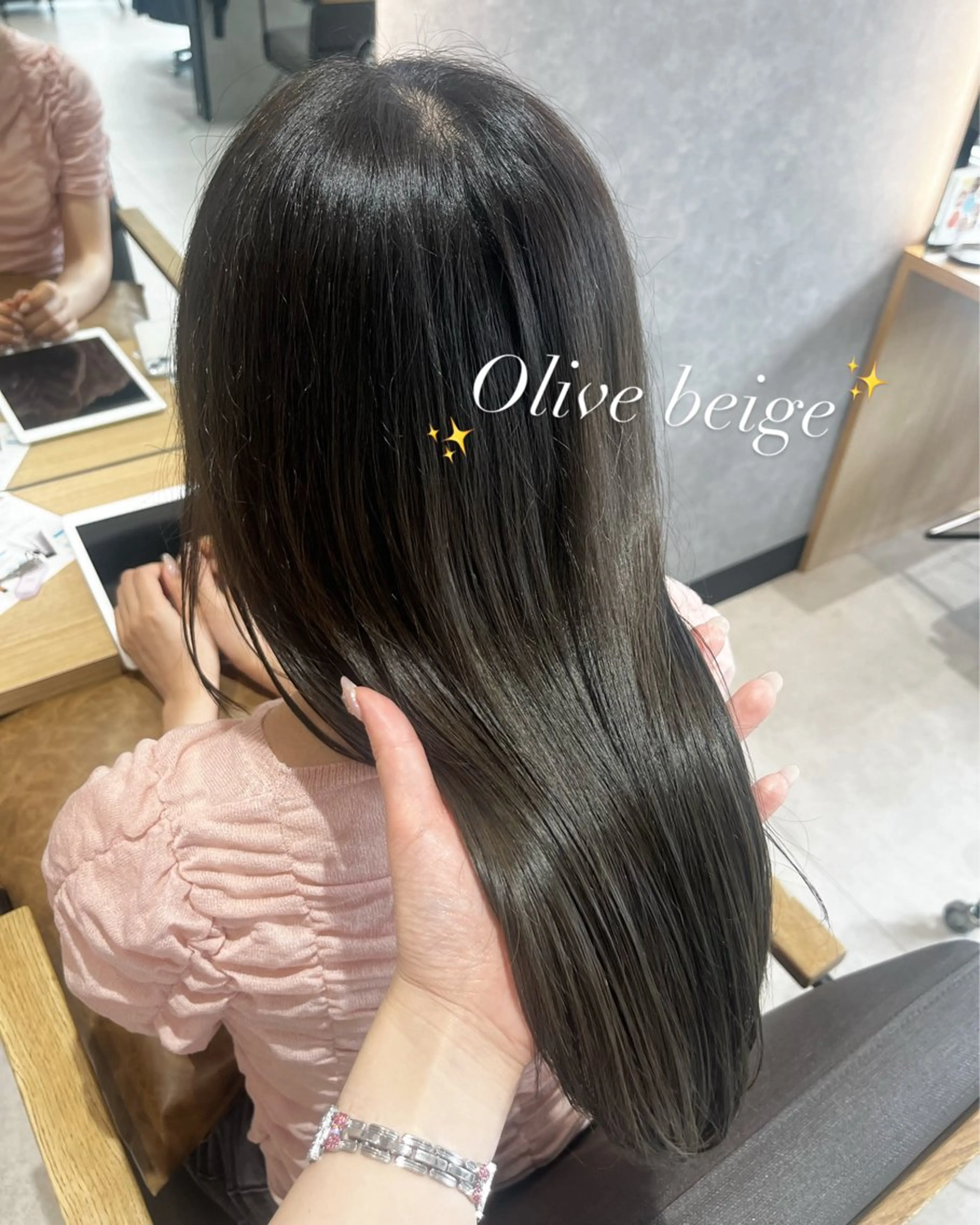 ミディアム レイヤーカット 🎀 miki / レイヤーカット 🎀のヘアスタイル