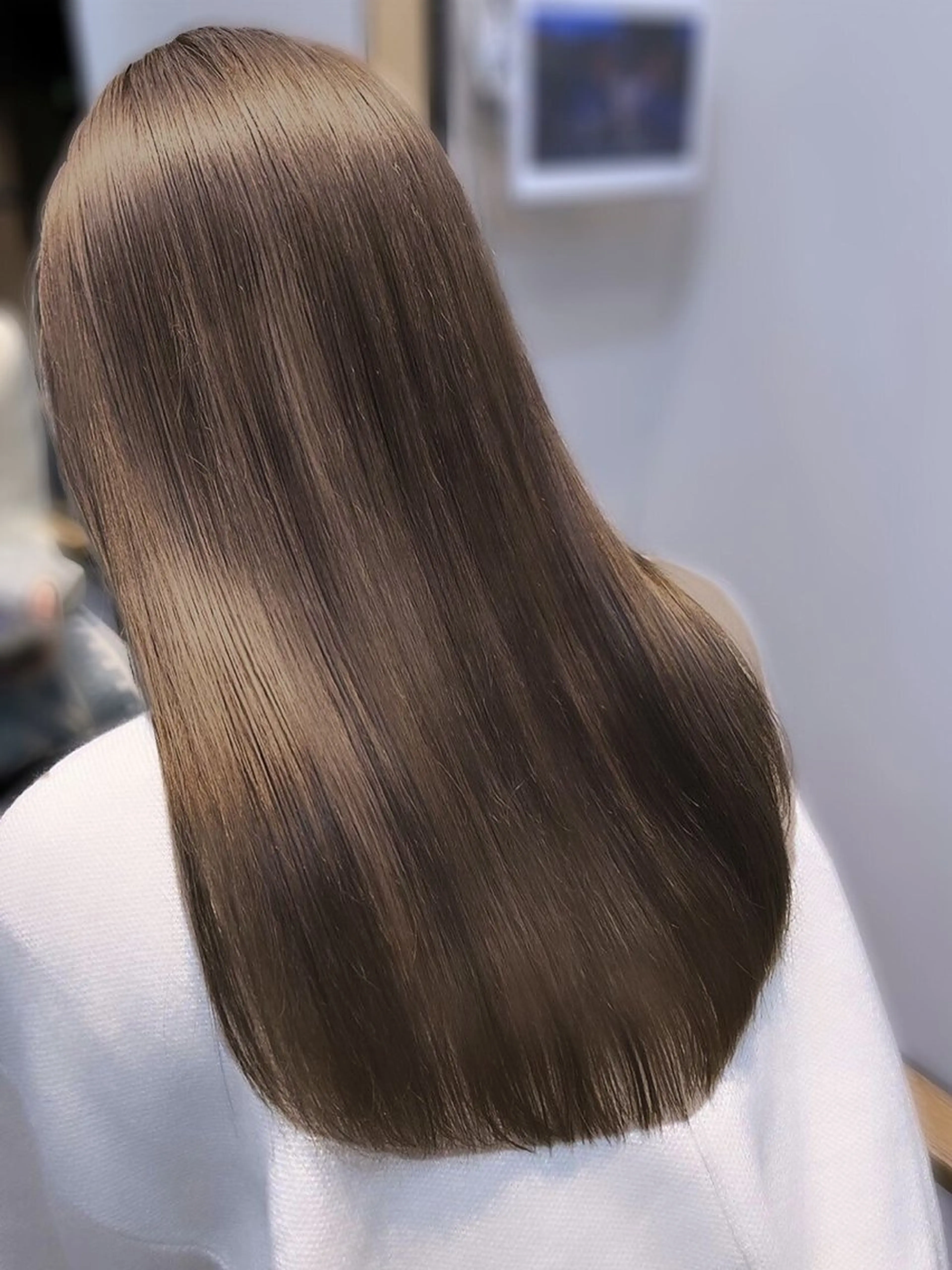 ロング ダブルカラー/ 髪質改善/三宅真綾のヘアスタイル