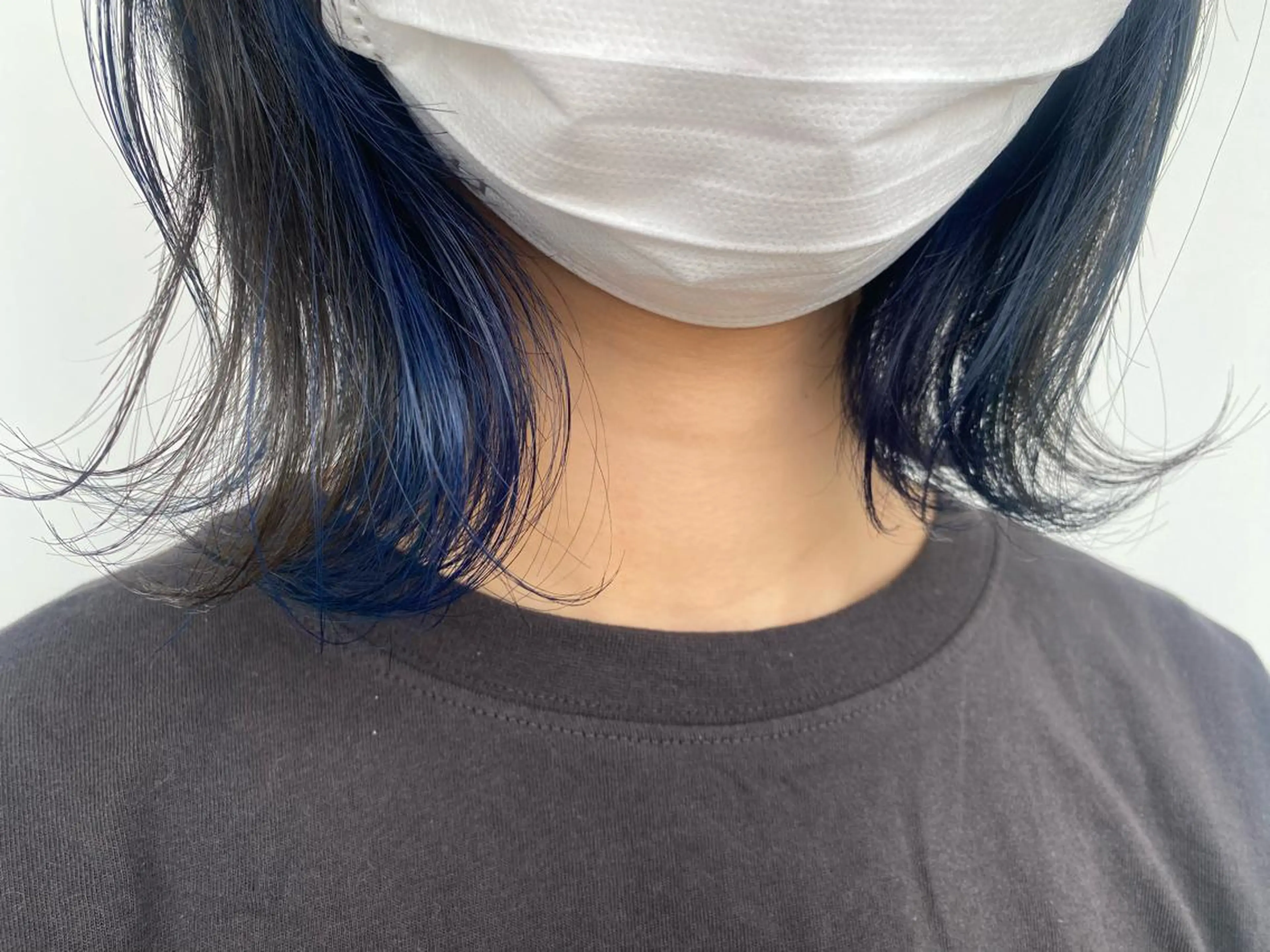 ミディアム 丸山 純奈のヘアスタイル