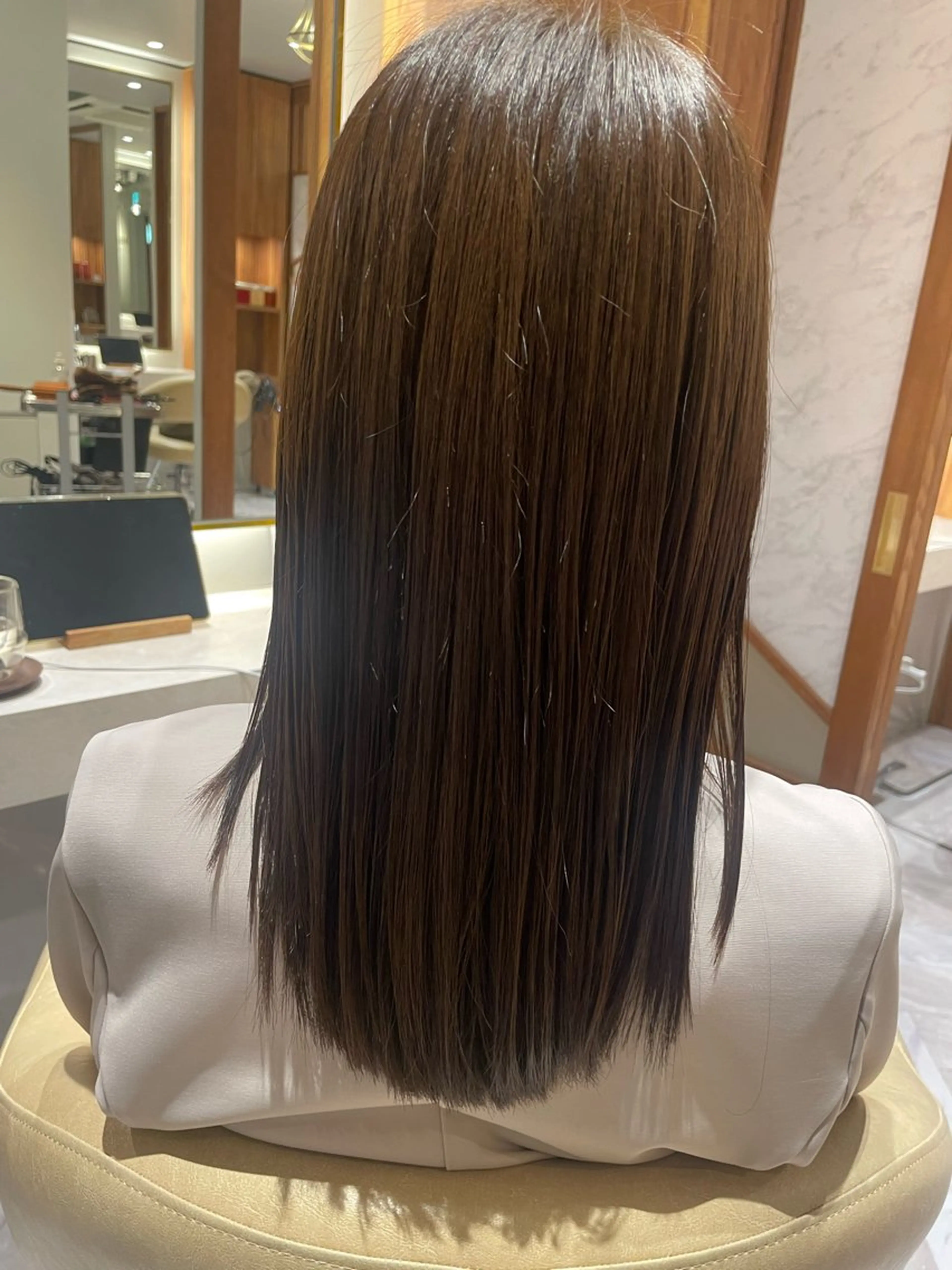 セミロング 縮毛矯正 レディースショート 💥向川拓身💥のヘアスタイル