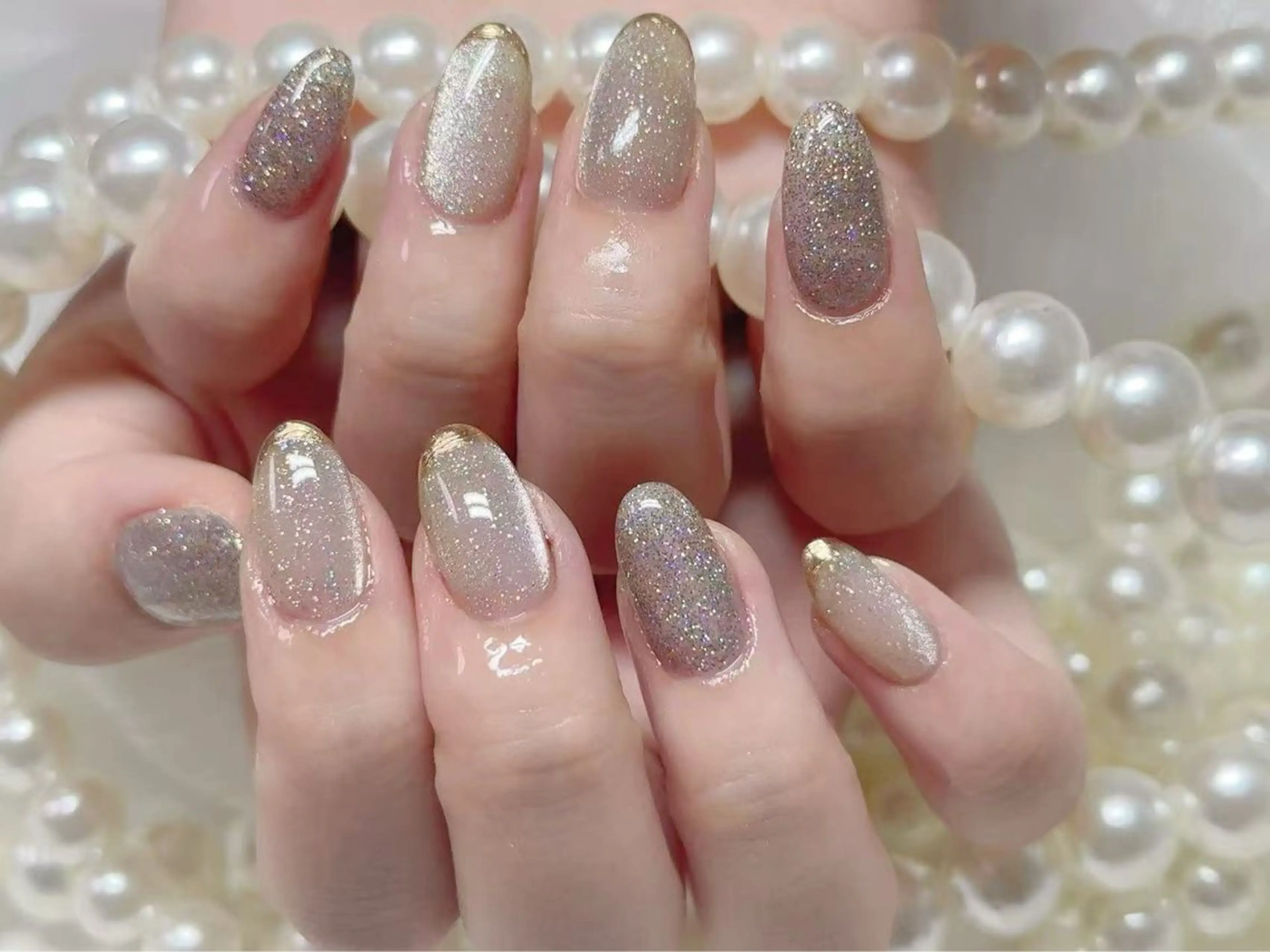 ネイル オーロラネイル 長さ出し フレンチネイル ガーリー キラキラネイル RIn 🎀のネイルデザイン