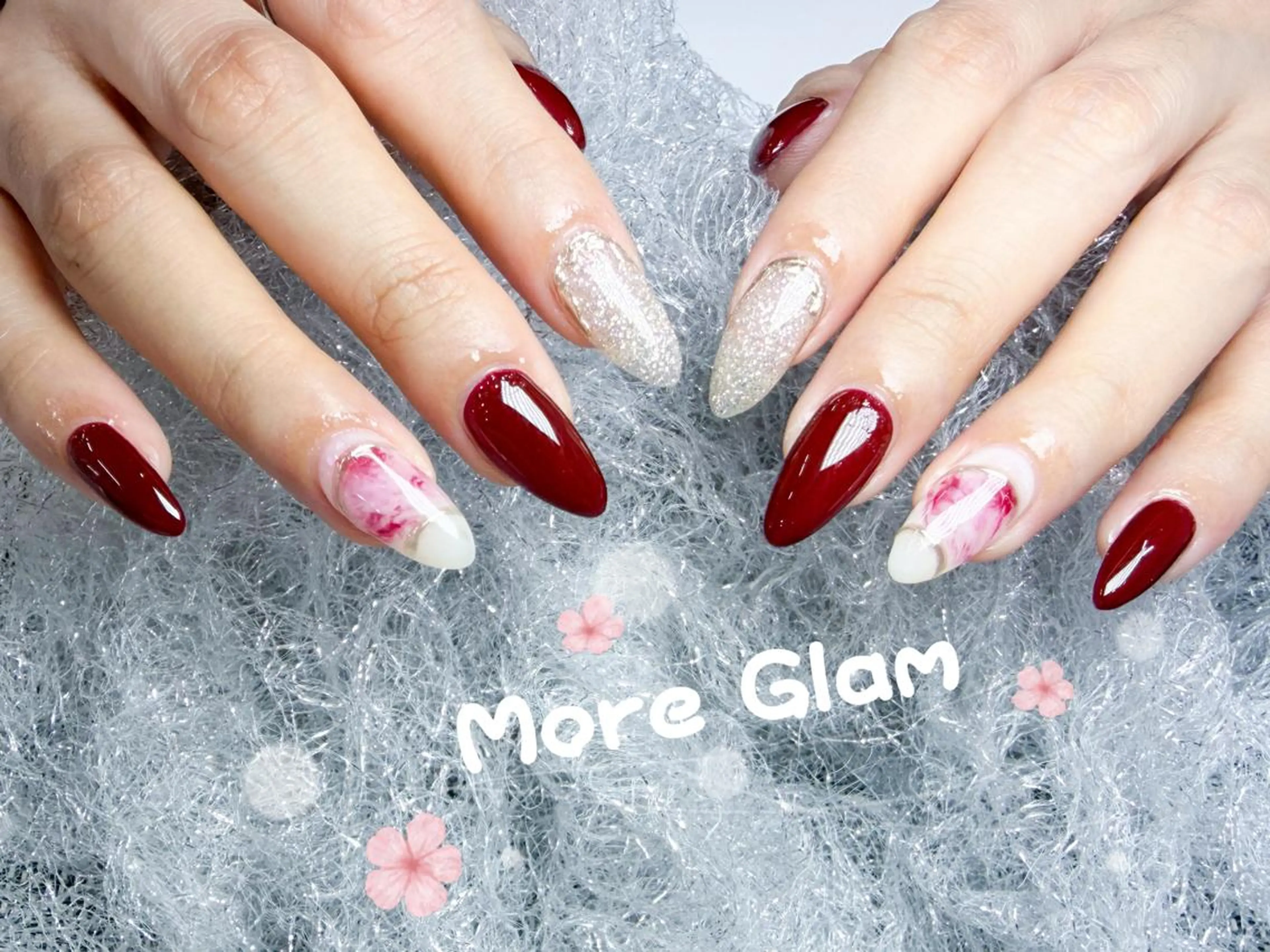 ネイル フットネイル フレンチネイル ジェルネイル ガラスフレンチ 韓国ネイル MoreGlam Nailsのネイルデザイン