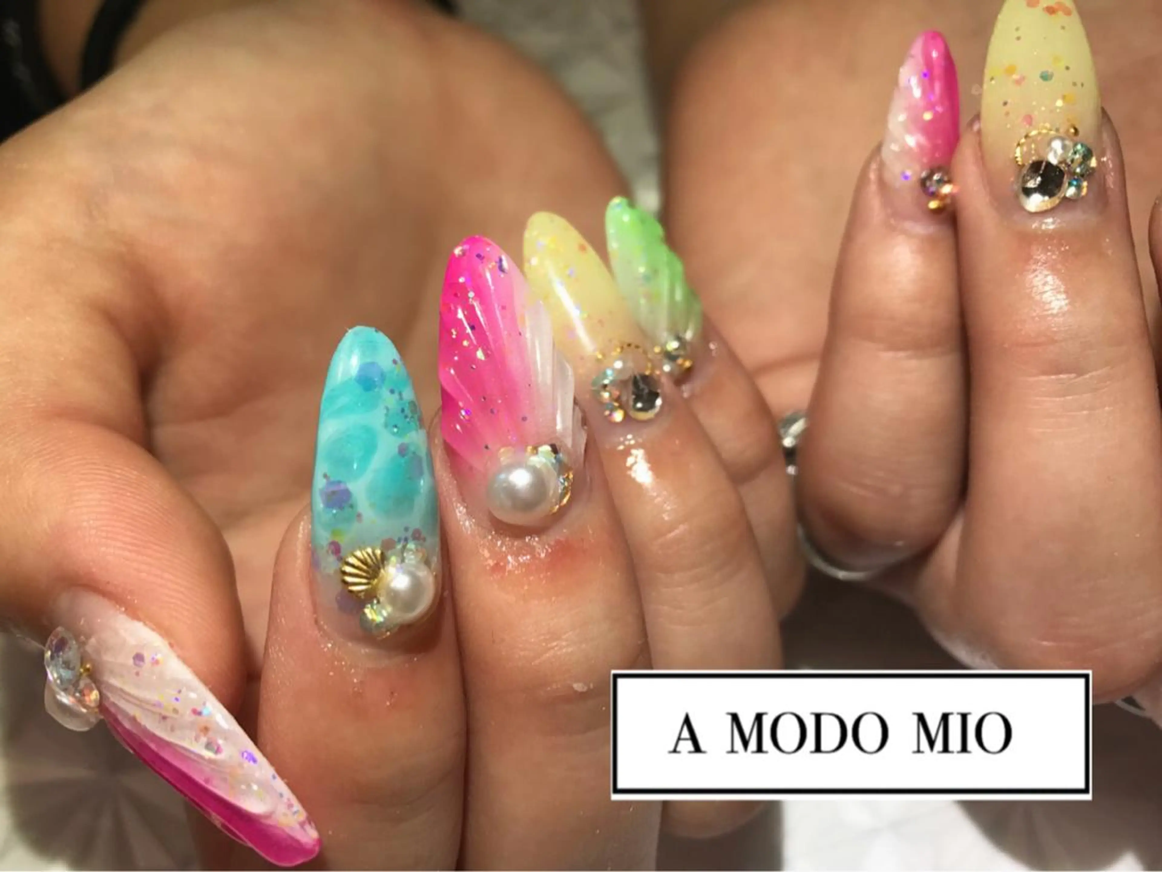 ネイル A MODO MIOのネイルデザイン