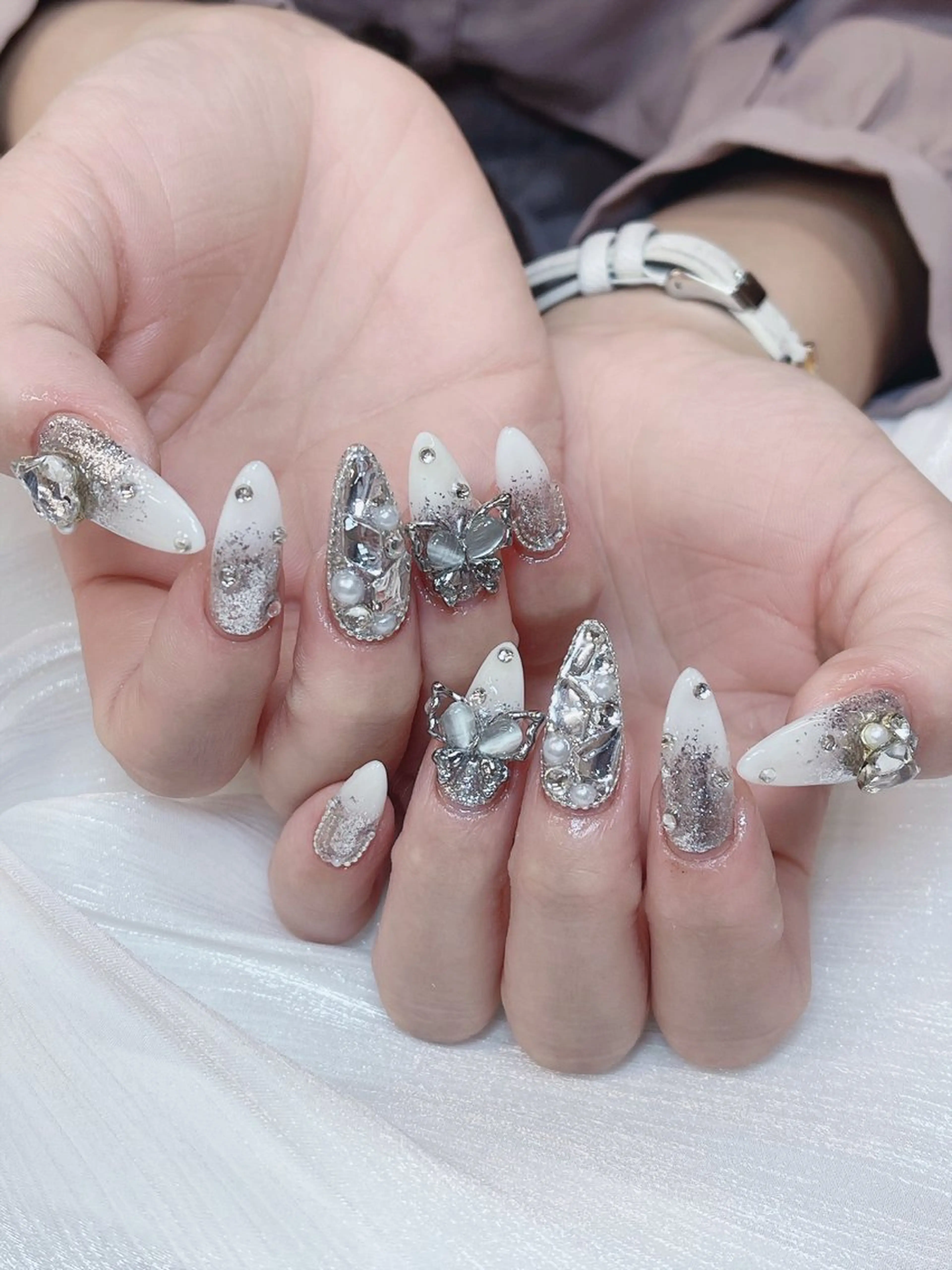 ネイル チークネイル 成人式 フレンチネイル グラデーション 氷ネイル・うるうるネイル ハンドネイル DUO   MI nail salonのネイルデザイン